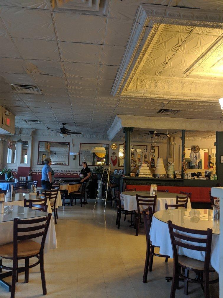 Liliana's Colombian Restaurant & Bakery