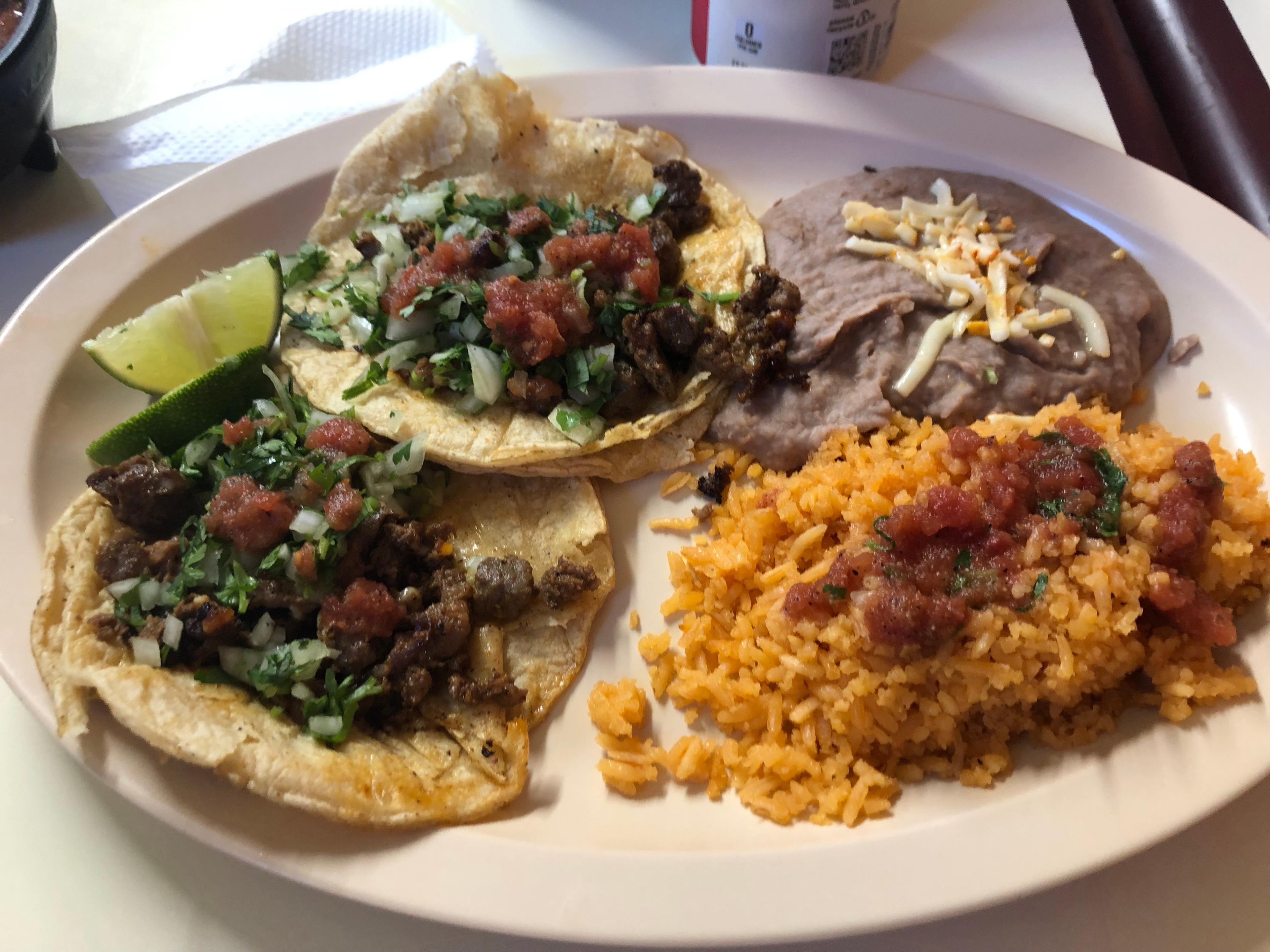 Nina's Taco Shop