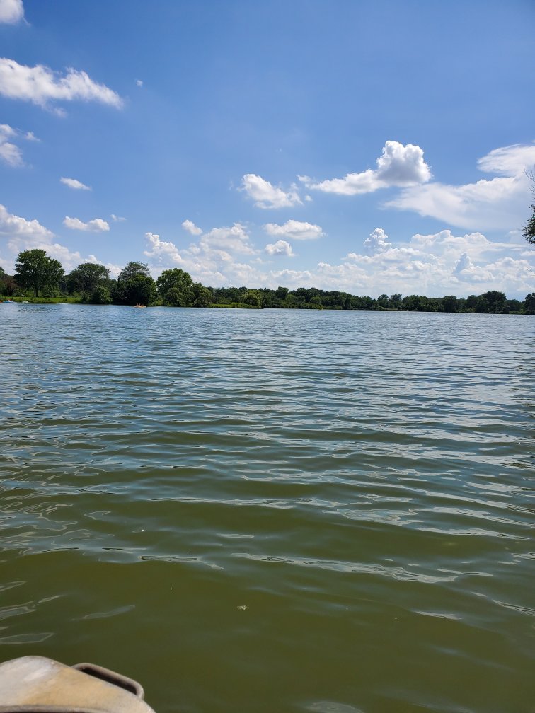 Tampier Lake Boating Center