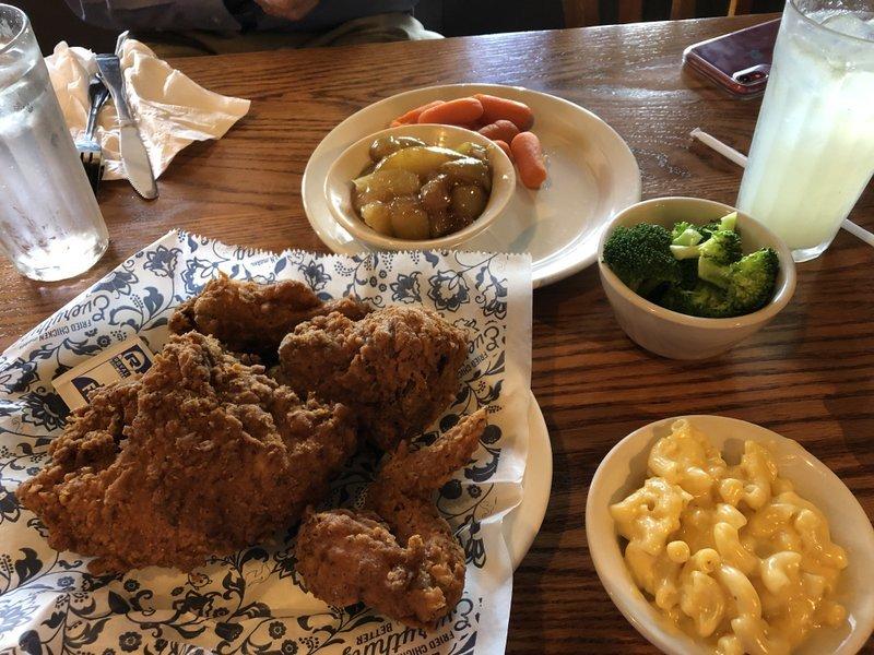 Cracker Barrel Old Country Store