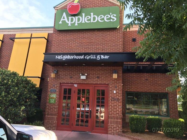 Applebee's Grill + Bar