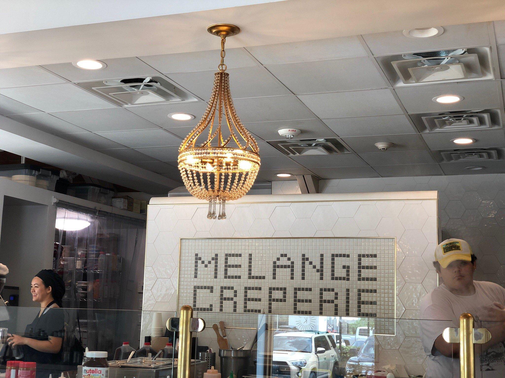 Melange Creperie