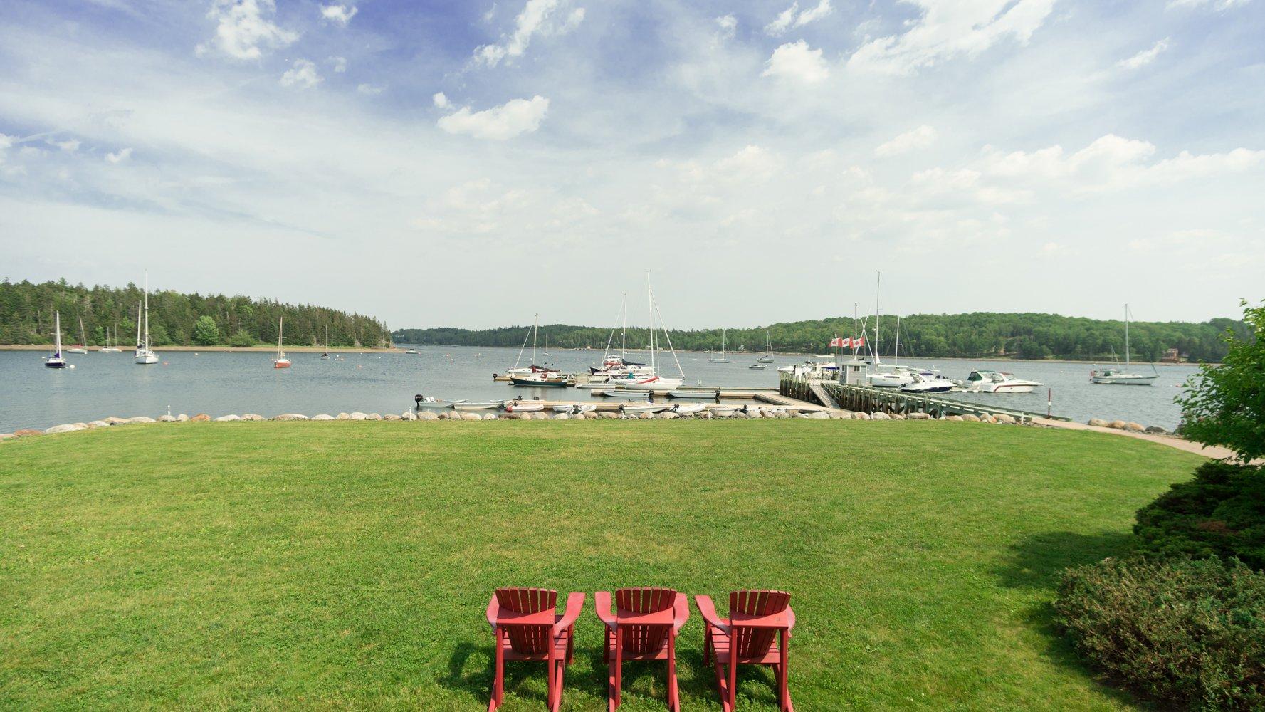 Lunenburg Yacht Club & Restaurant