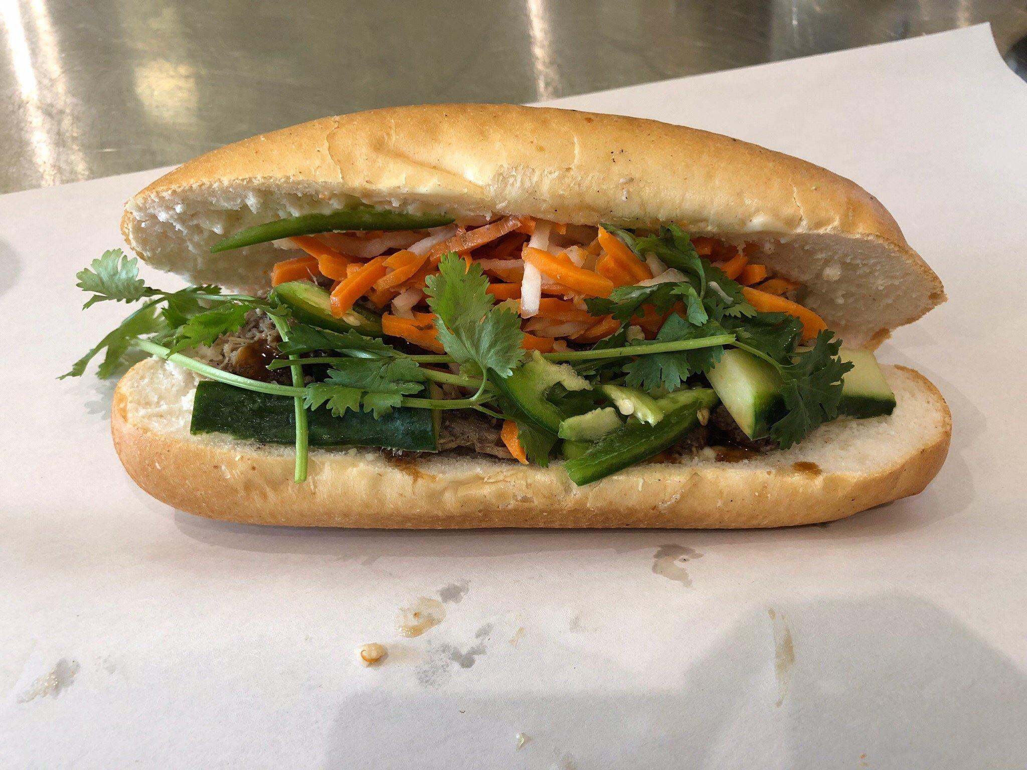 Banh Mi Banh Yiu