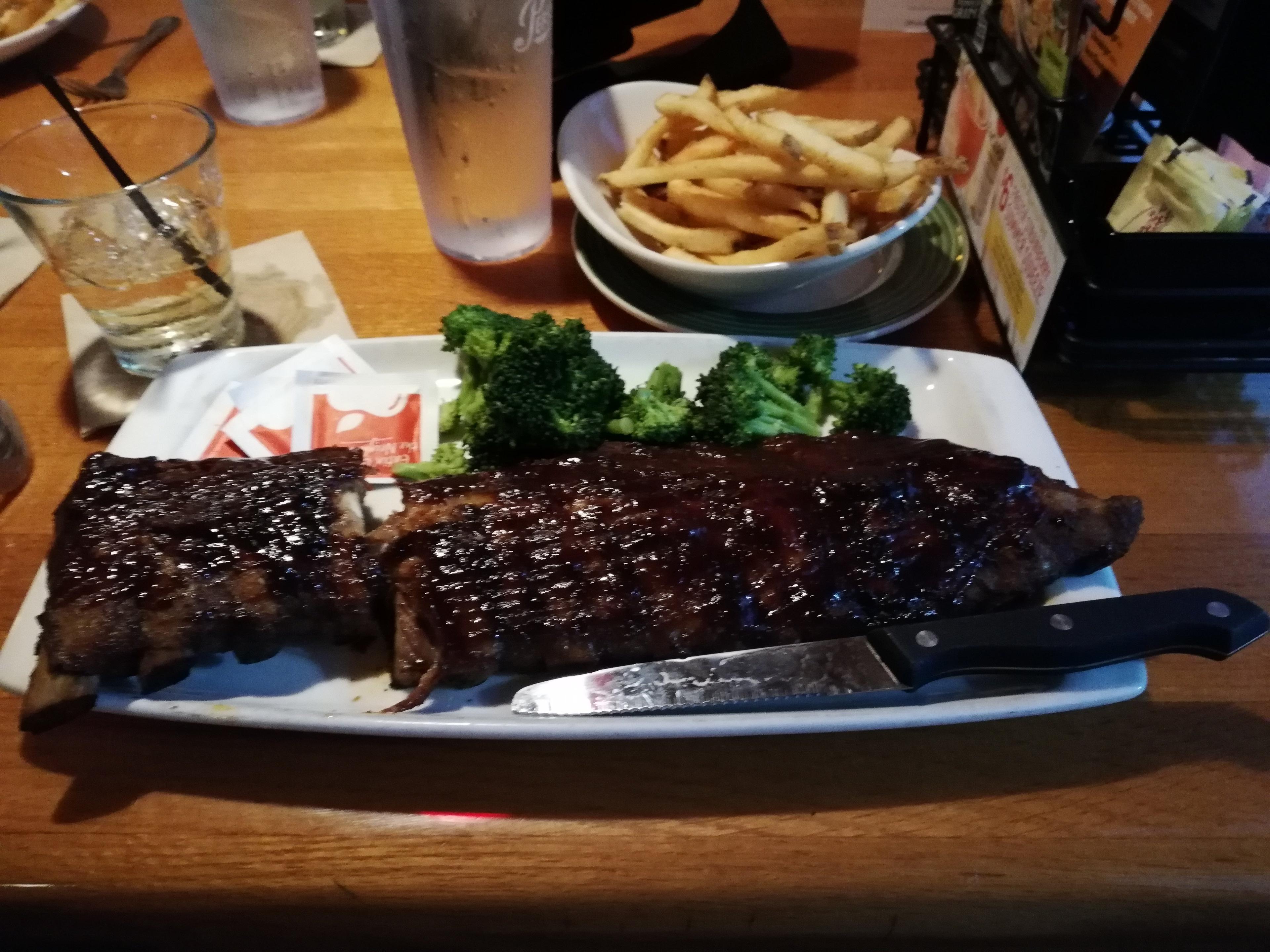 Applebee's Grill + Bar