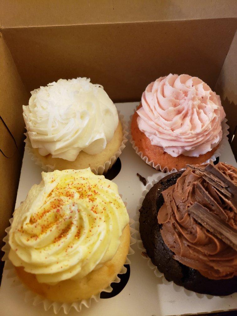 Sivada's Cupcakery