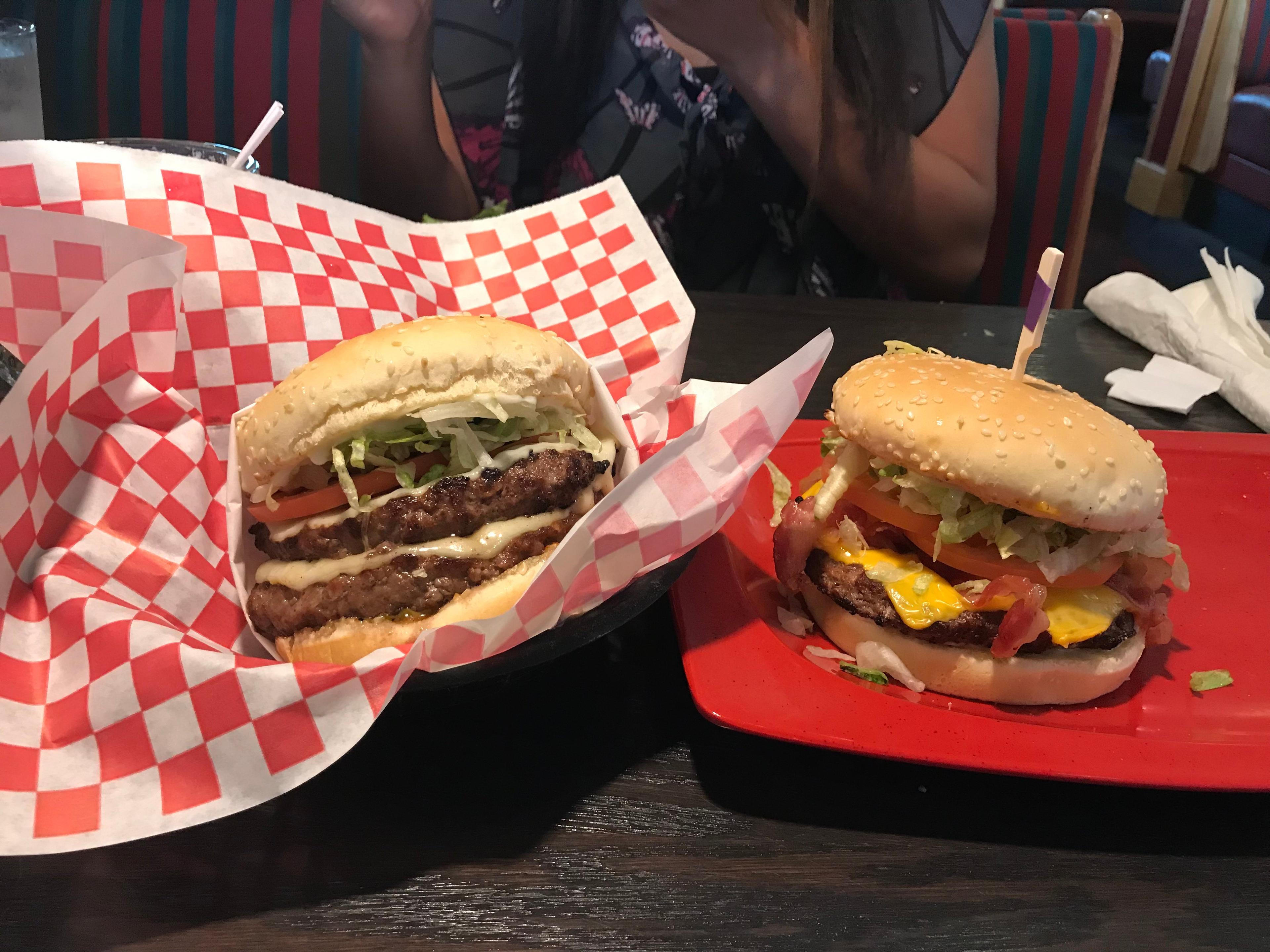 Red Robin Gourmet Burgers and Brews