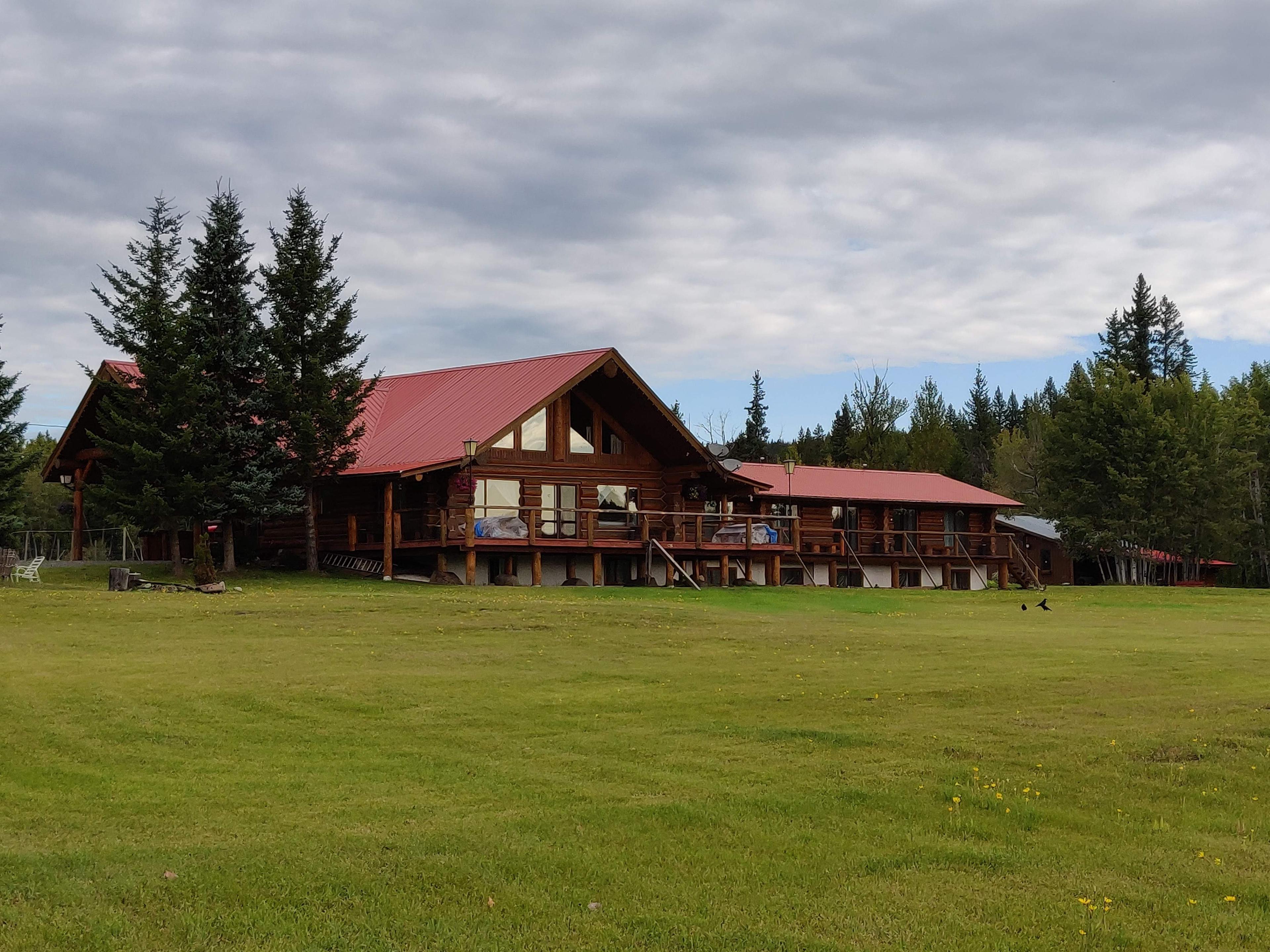 Cariboo Log Guest House