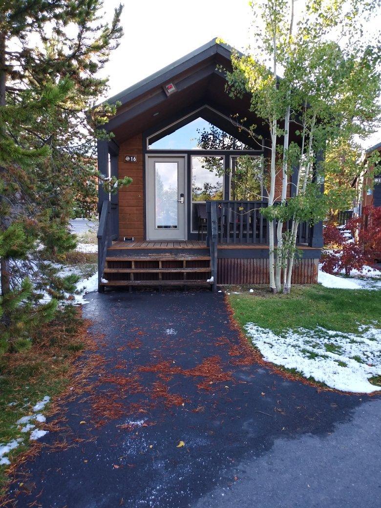 West Yellowstone Cabins