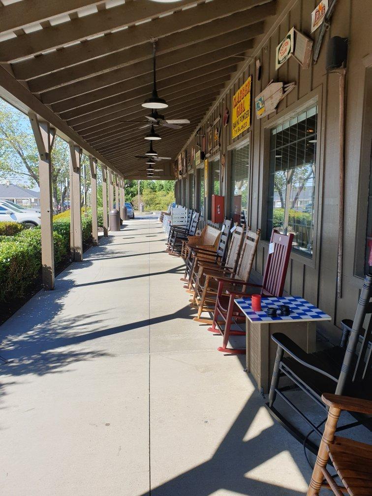 Cracker Barrel Old Country Store