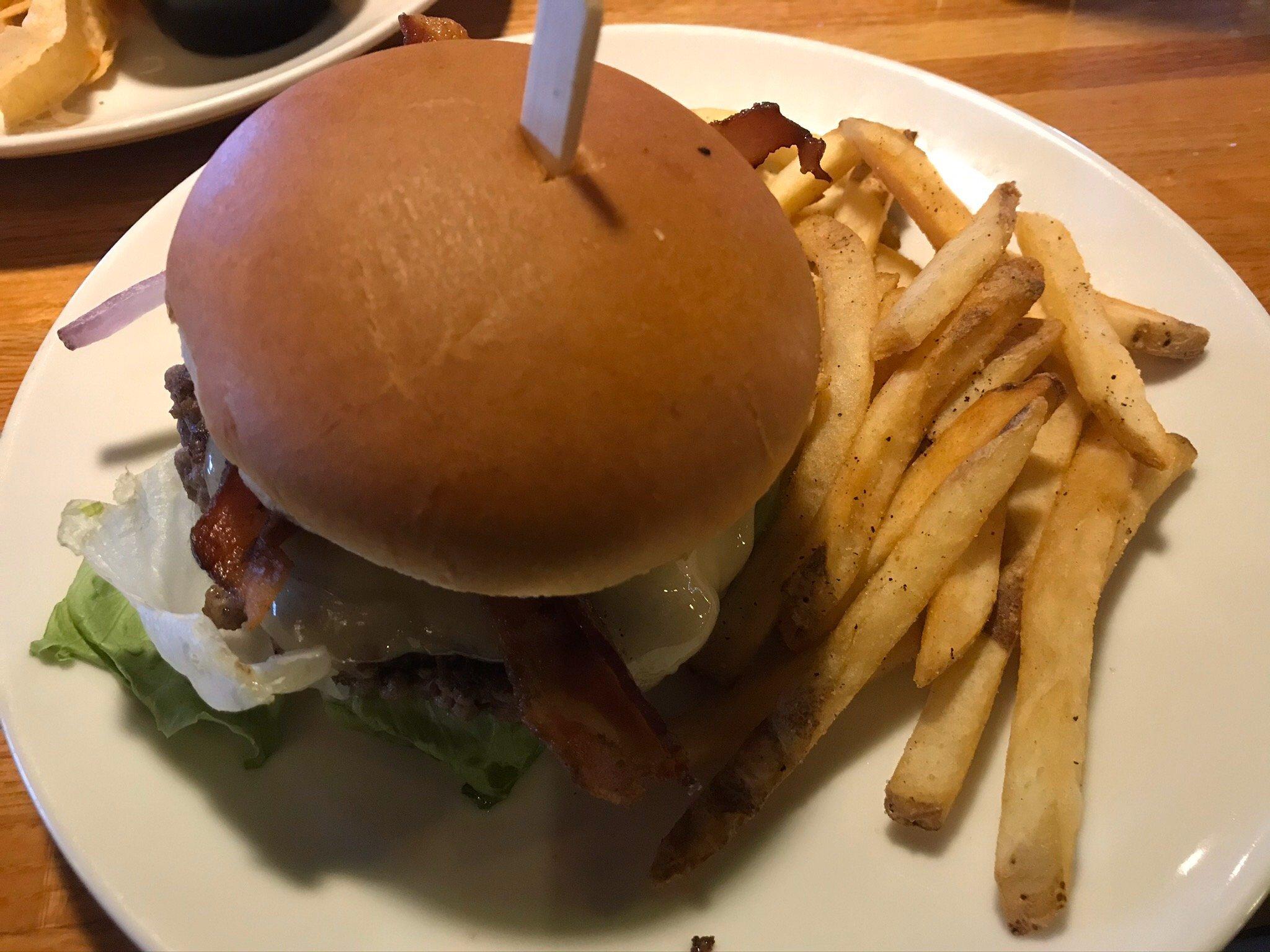 Applebee's Grill + Bar