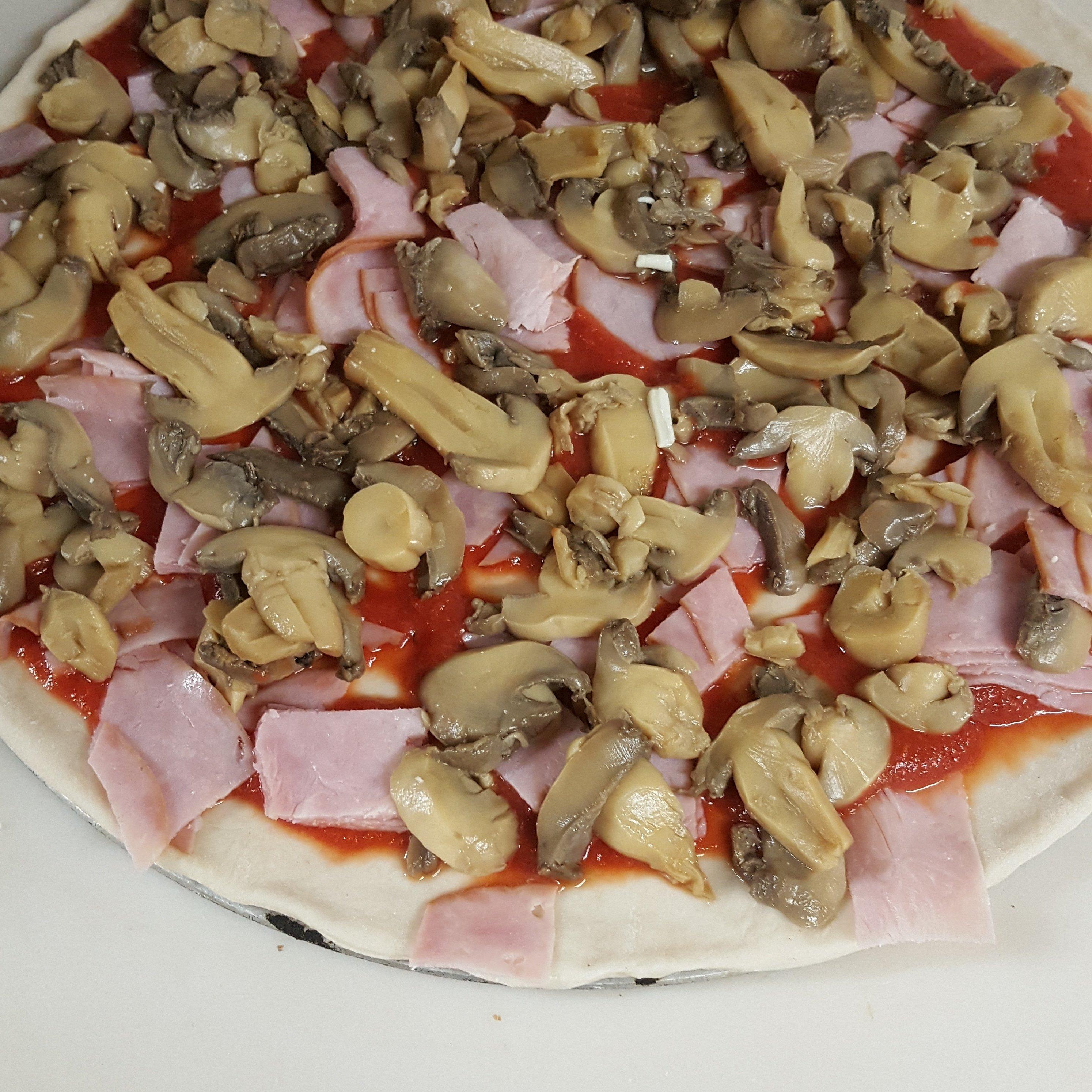 Art's Varsity Pizza