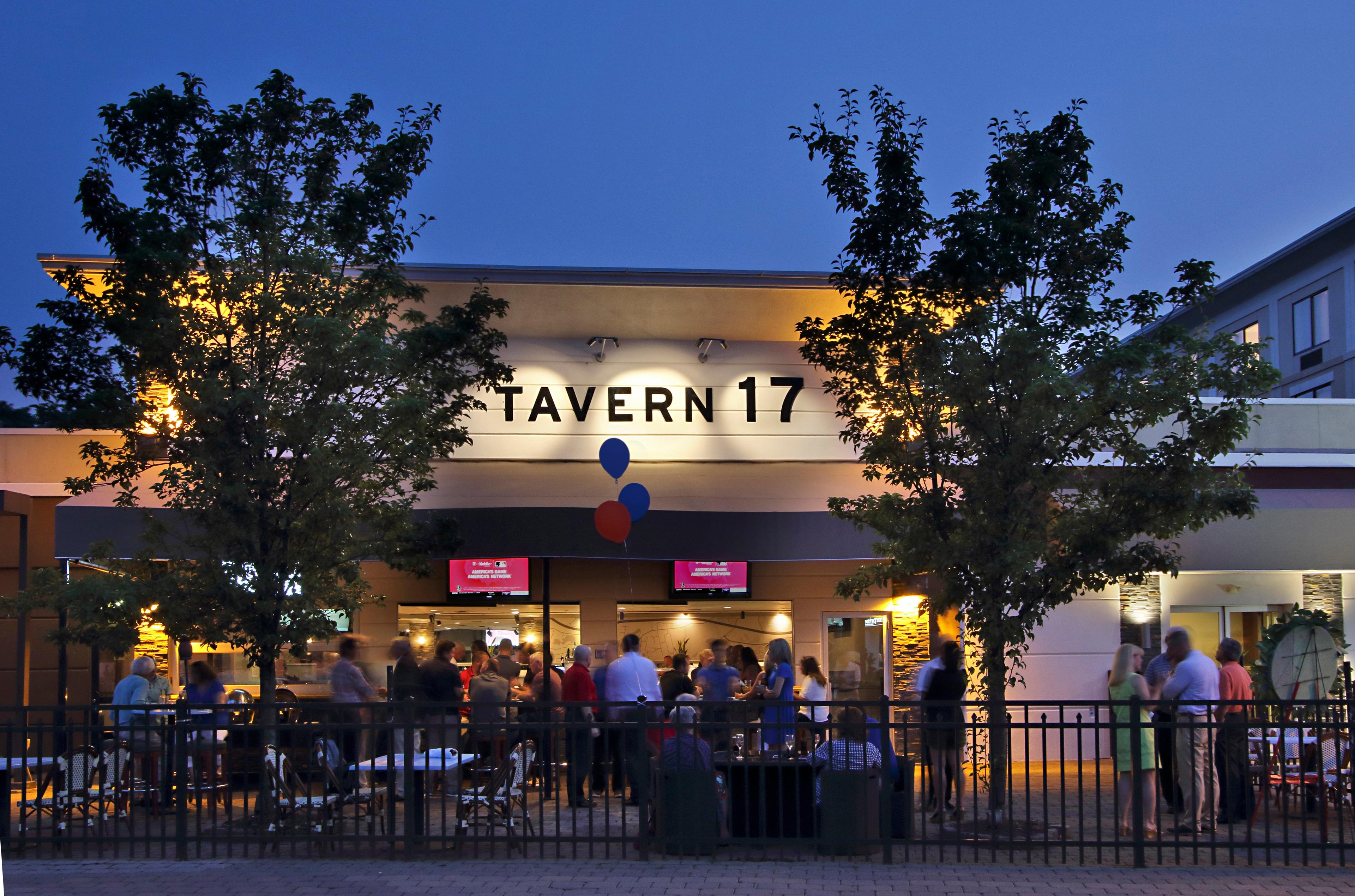 Tavern 17