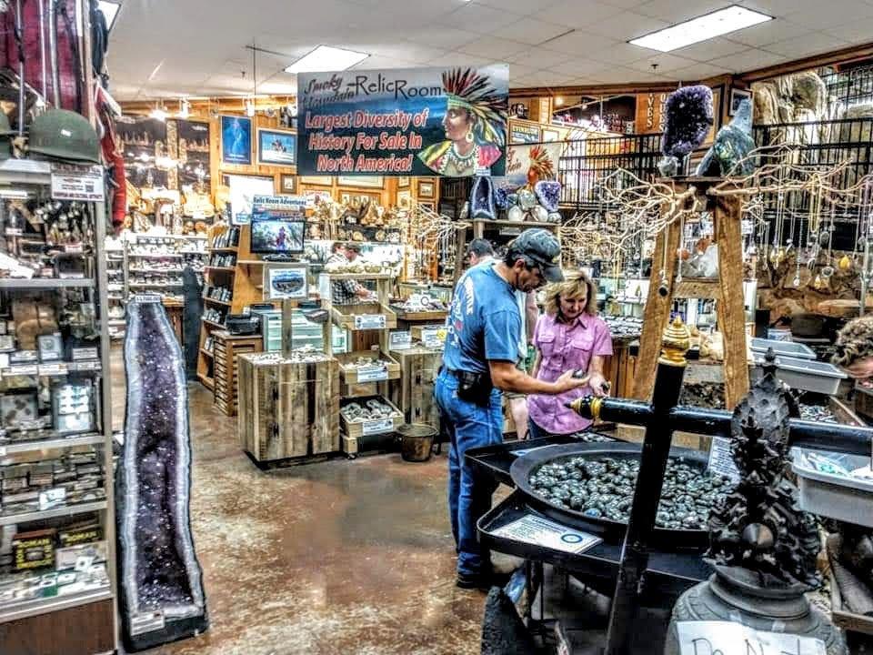 Smoky Mountain Knife Works