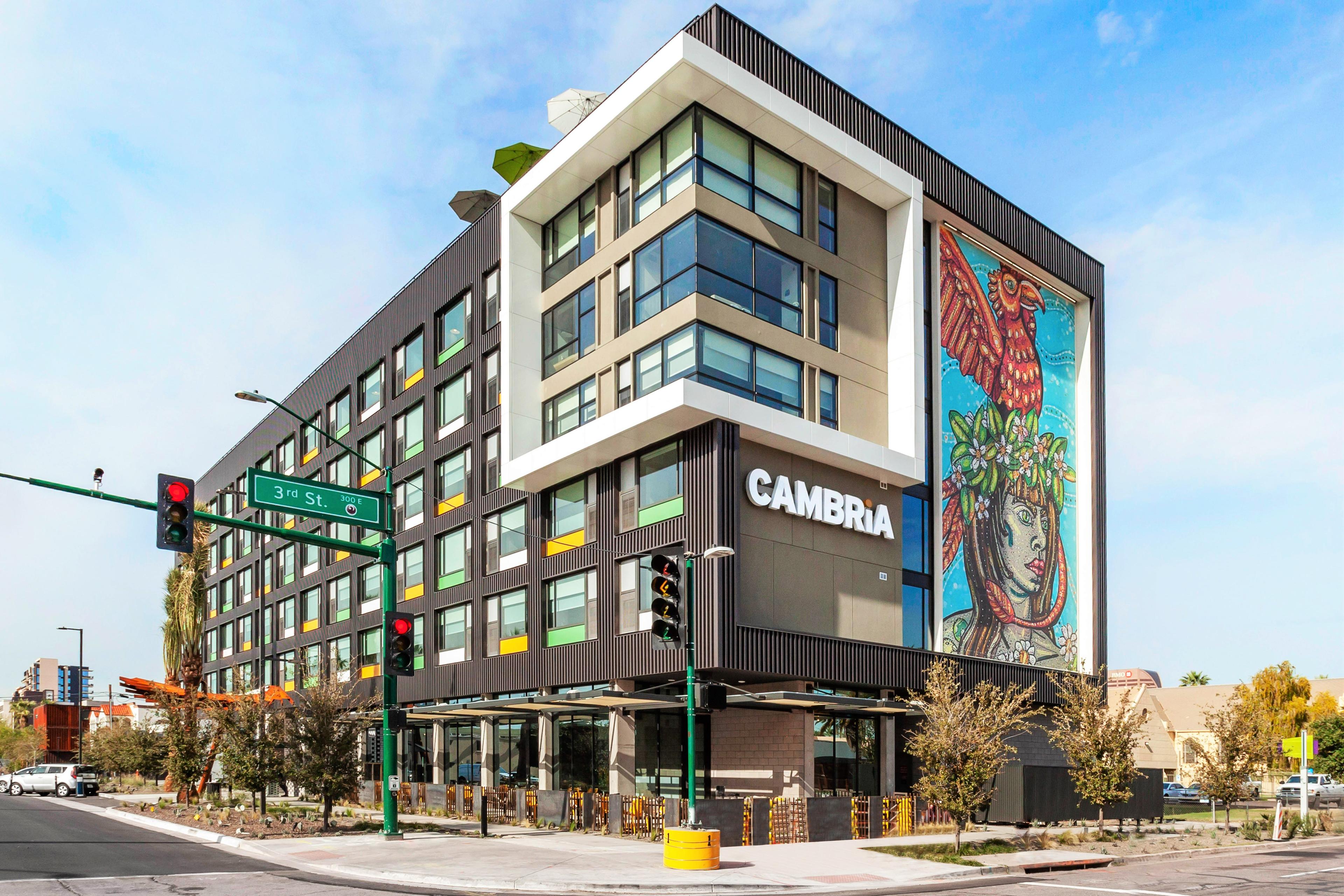 Cambria Hotel Downtown Phoenix Convention Center