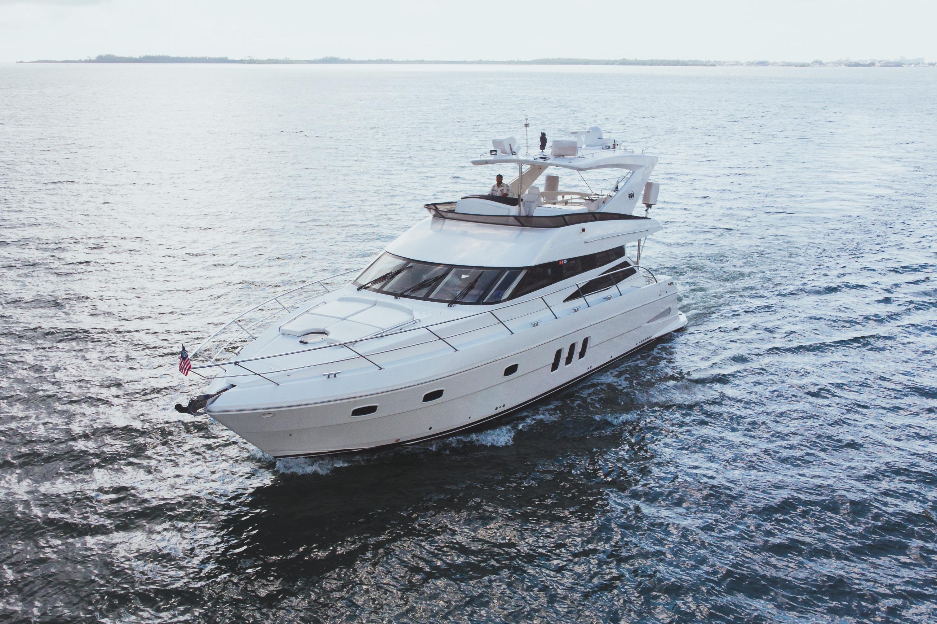 Instyle Yachts - Miami Charters