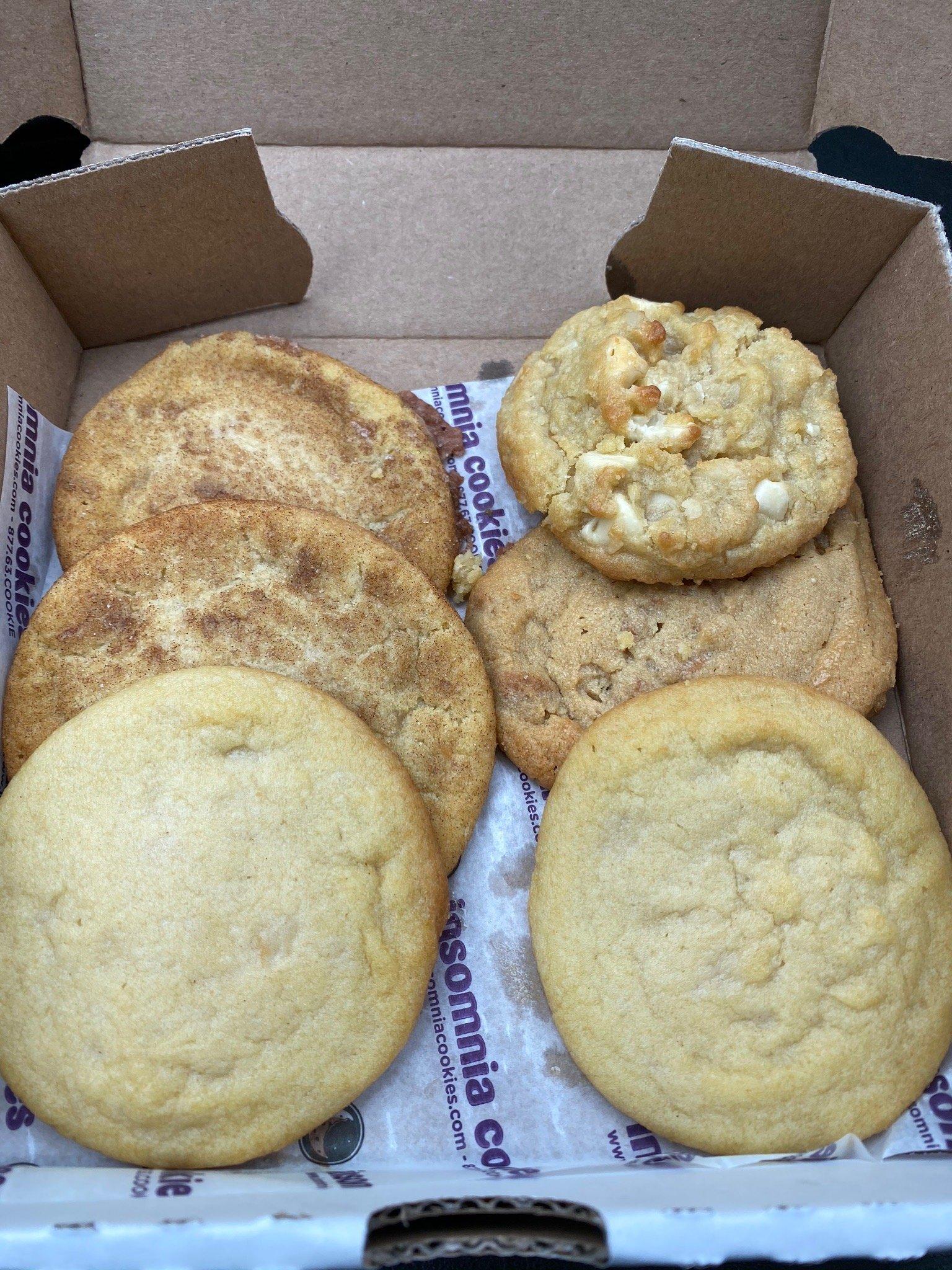 Insomnia Cookies