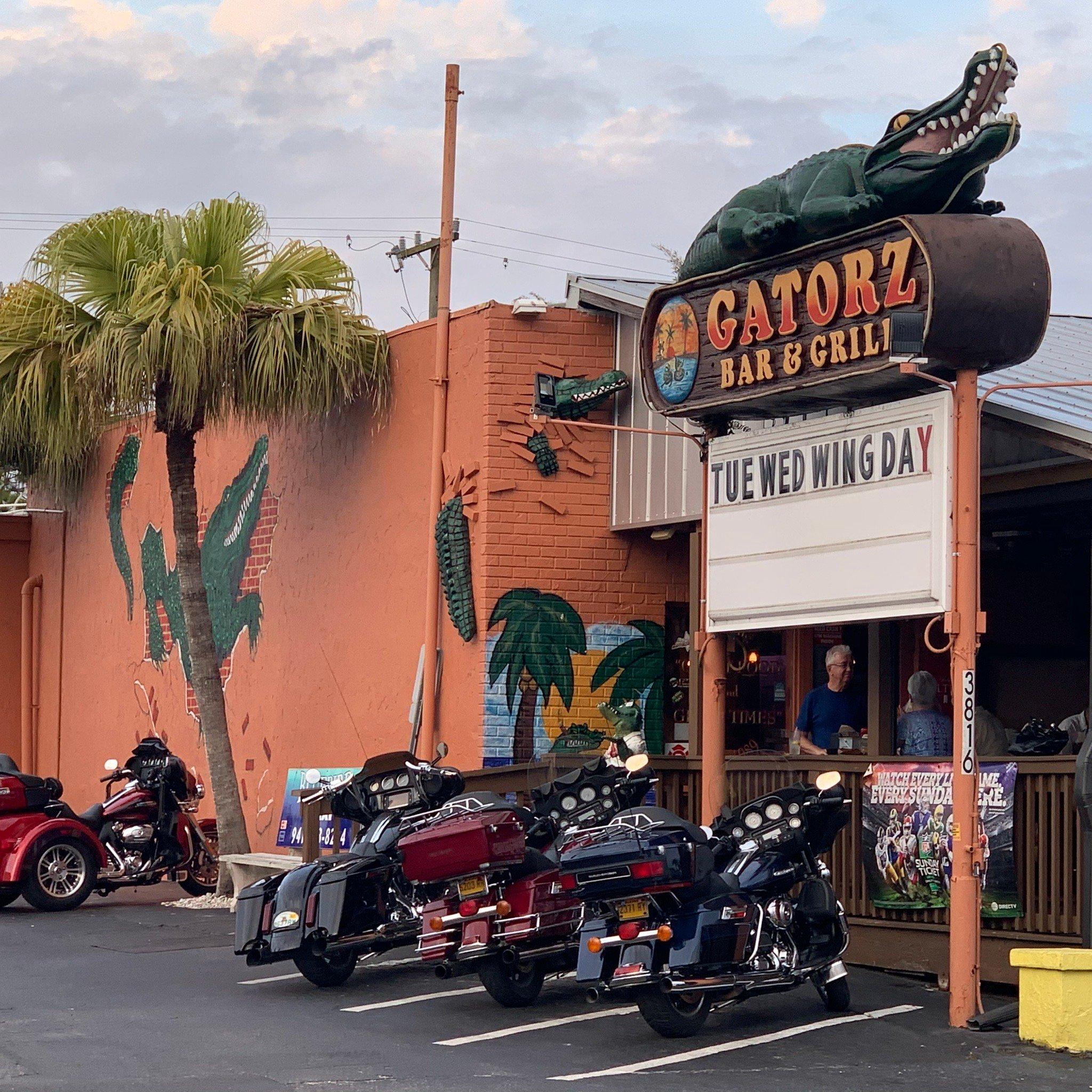 Gatorz Bar & Grill