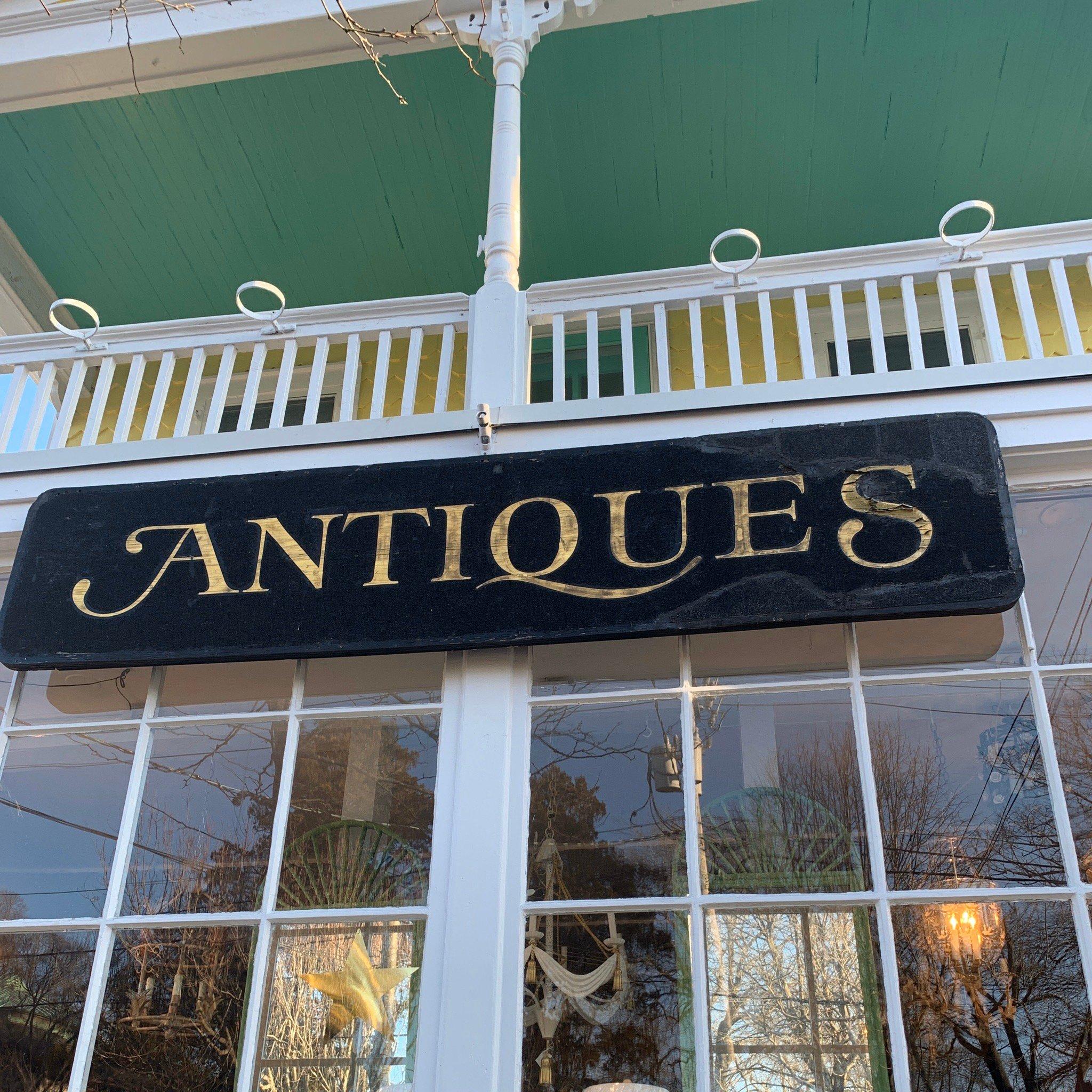 Ann Madonia Antiques