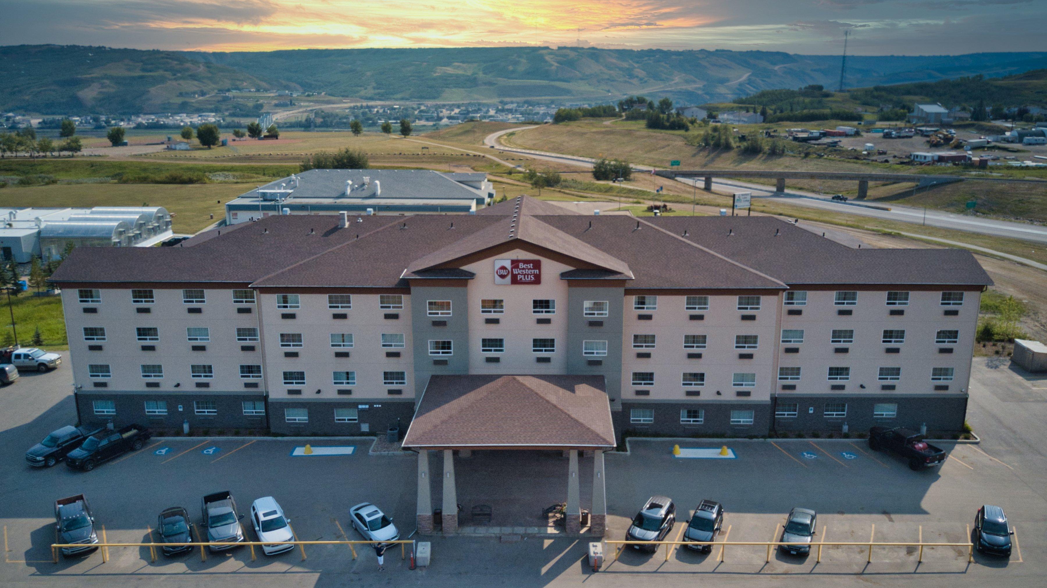 Best Western Plus Peace River Hotel & Suites