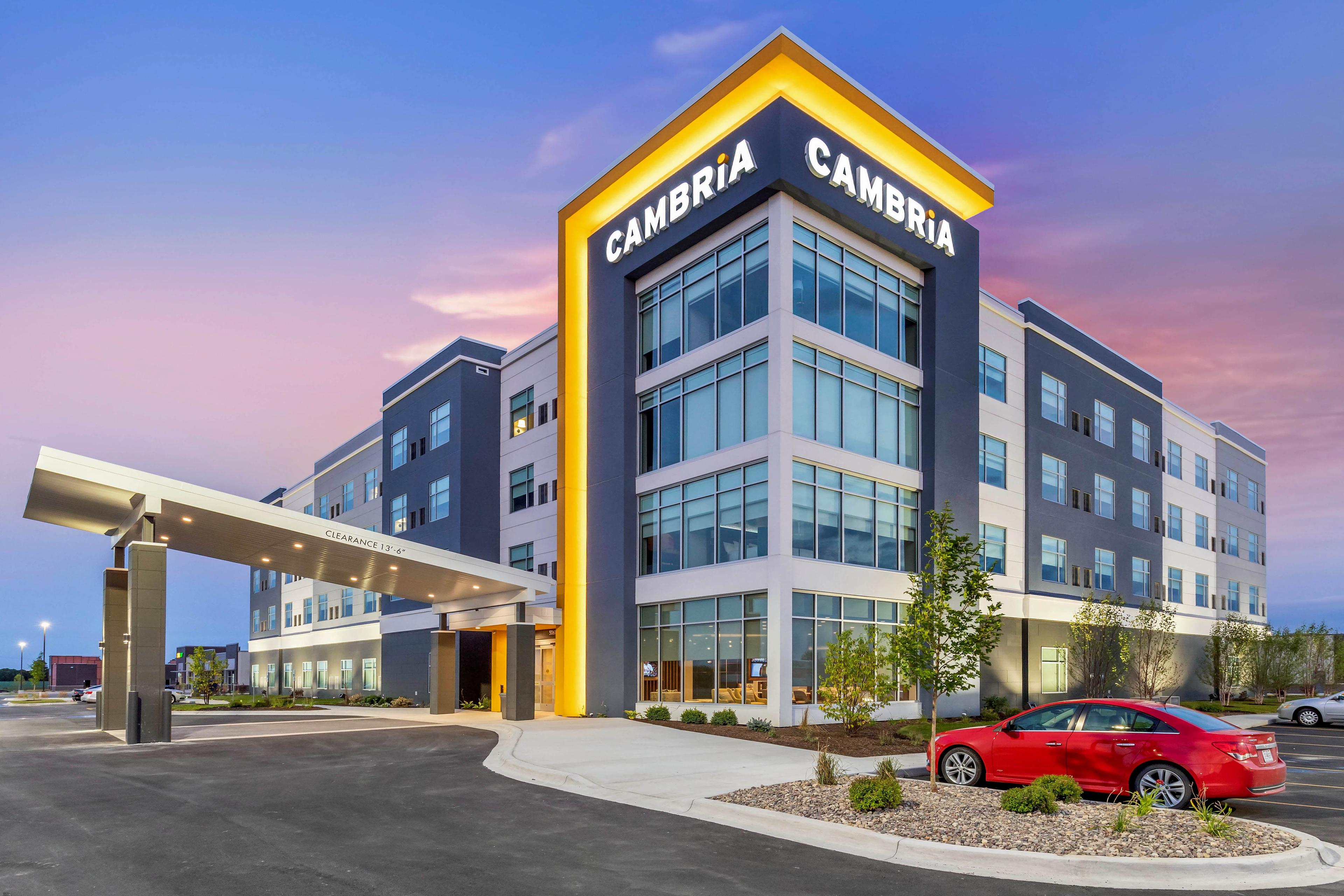 Cambria Hotel Manchester South Windsor