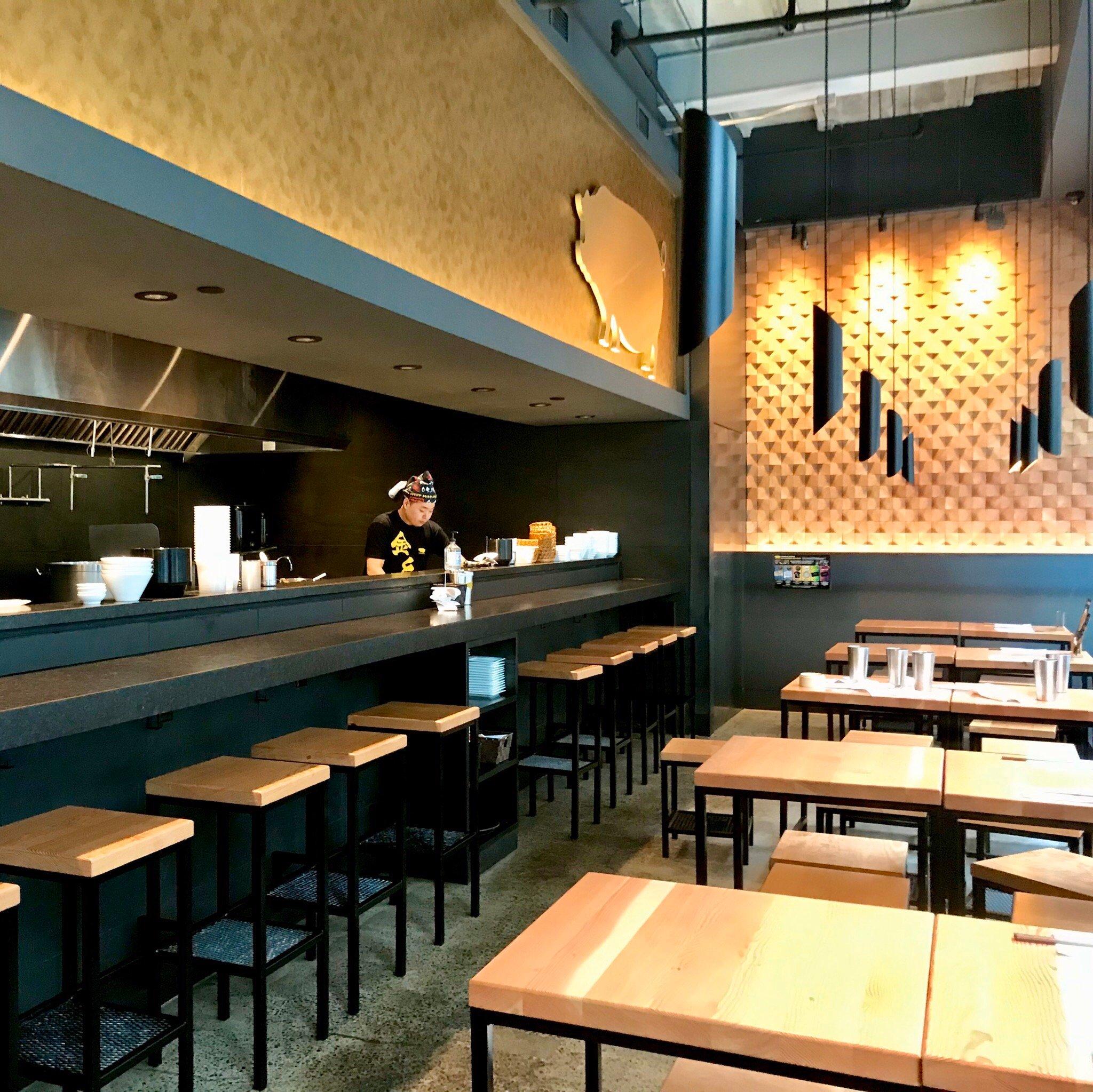 KINTON RAMEN SQUARE-VICTORIA