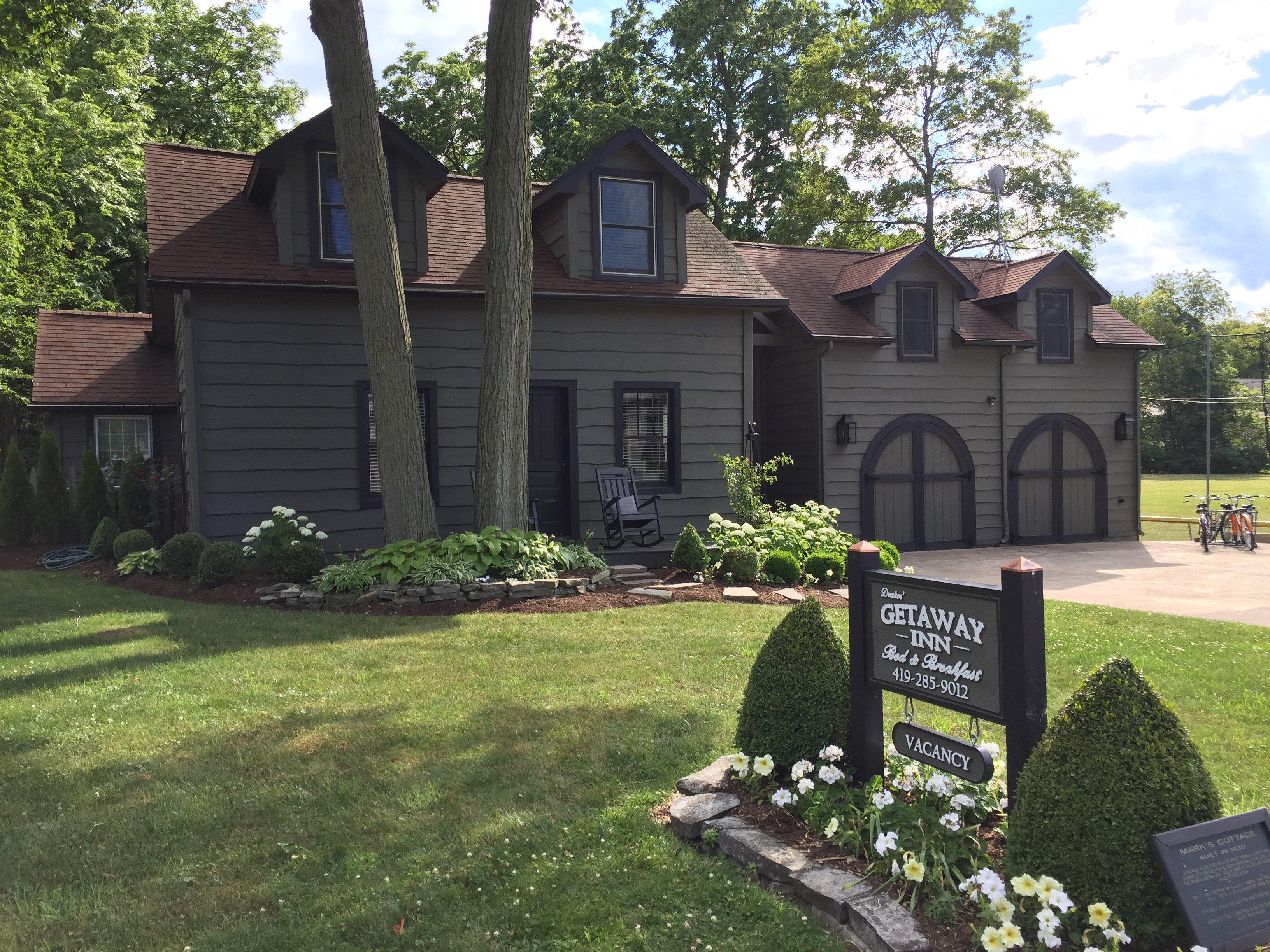 The Getaway Inn at Cooper's Woods