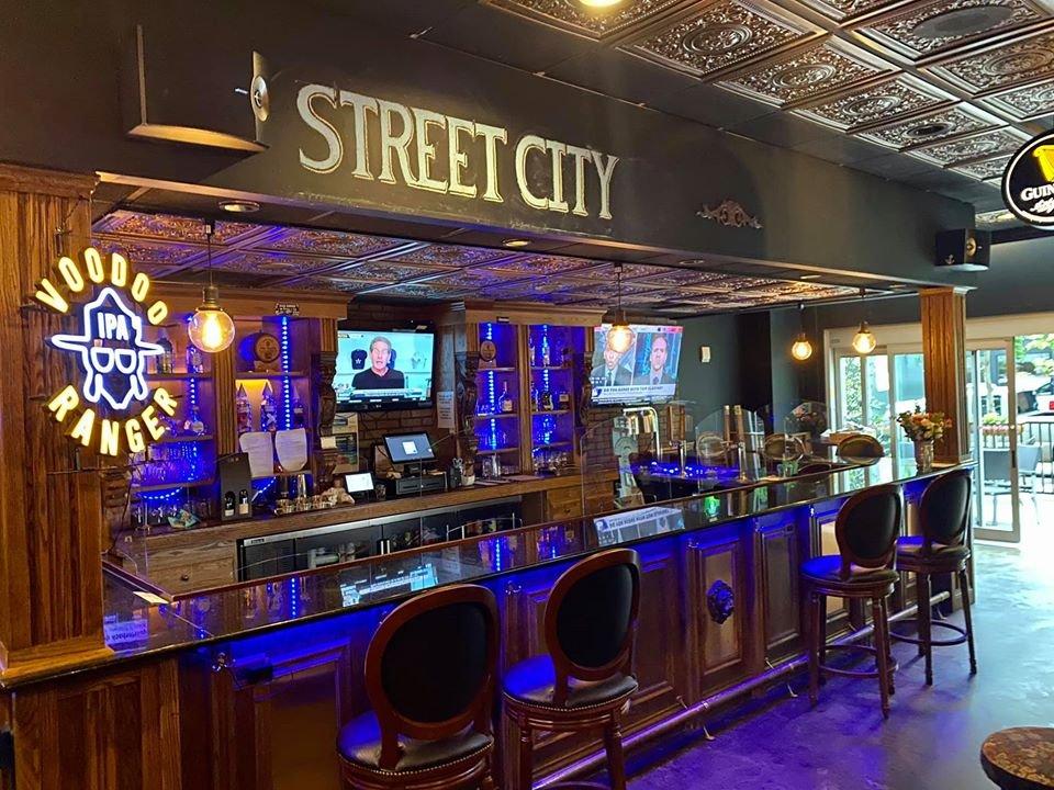 Street City Pub