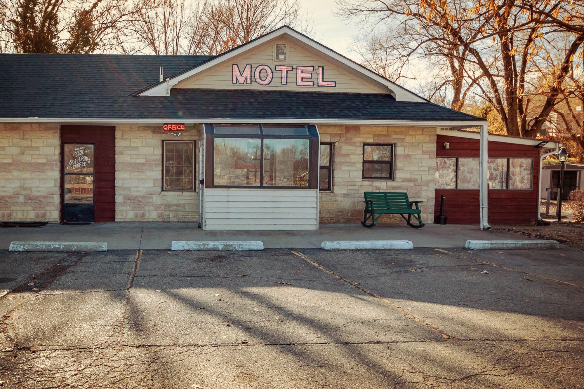 Simmer Motel