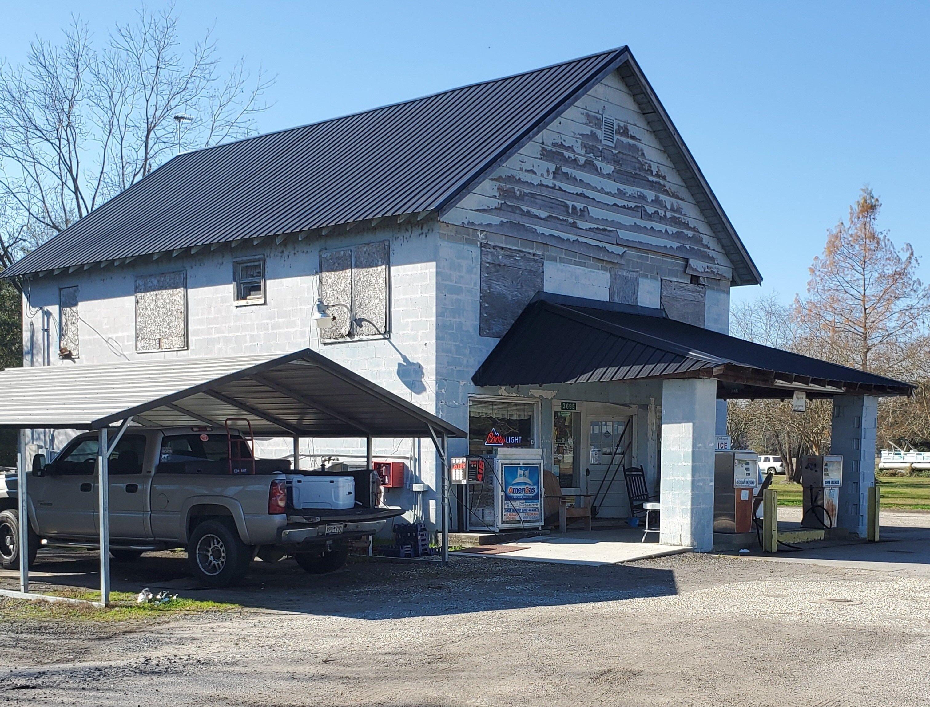 The Corner Crossroads Store