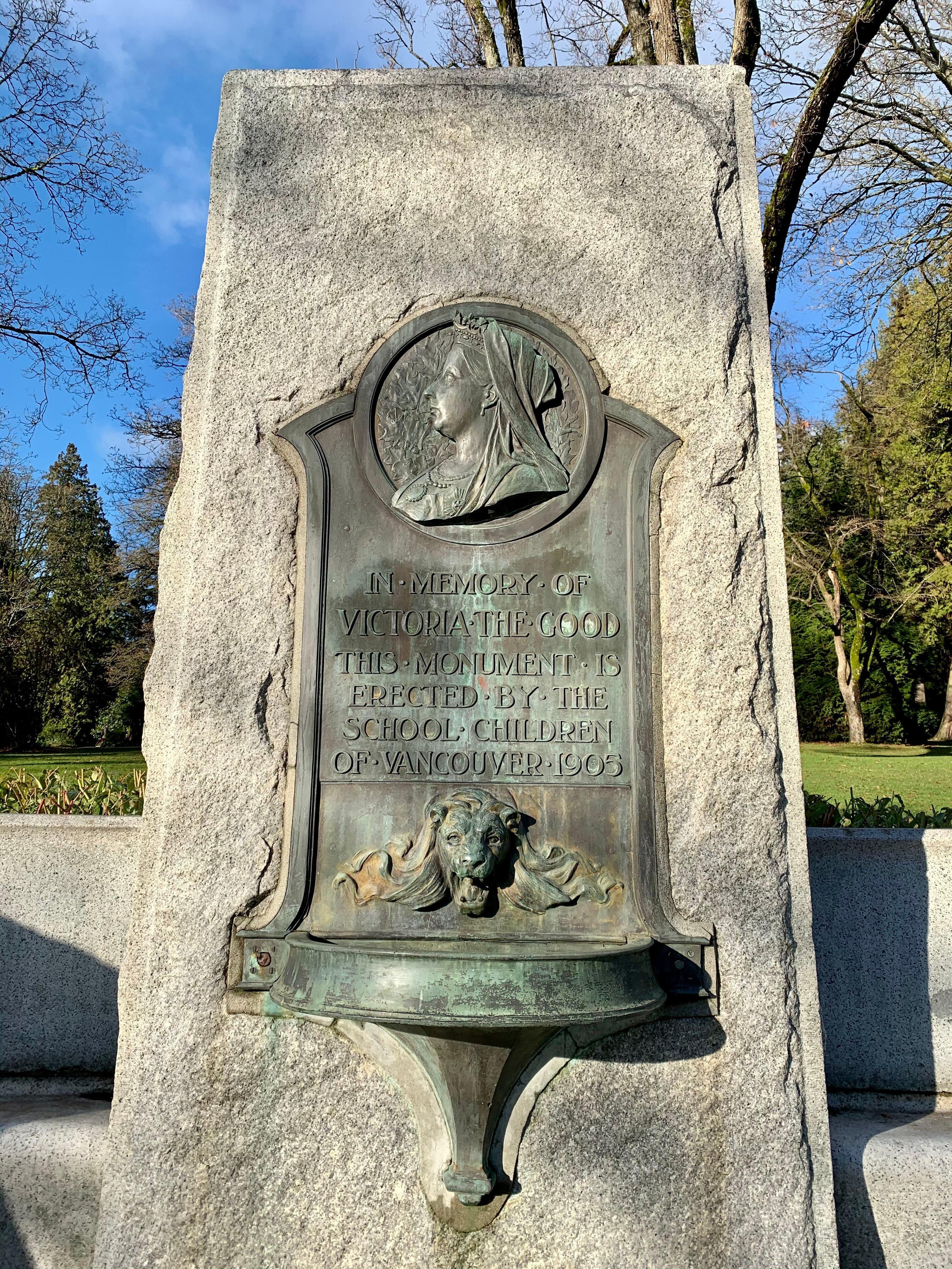 Queen Victoria Memorial Monument