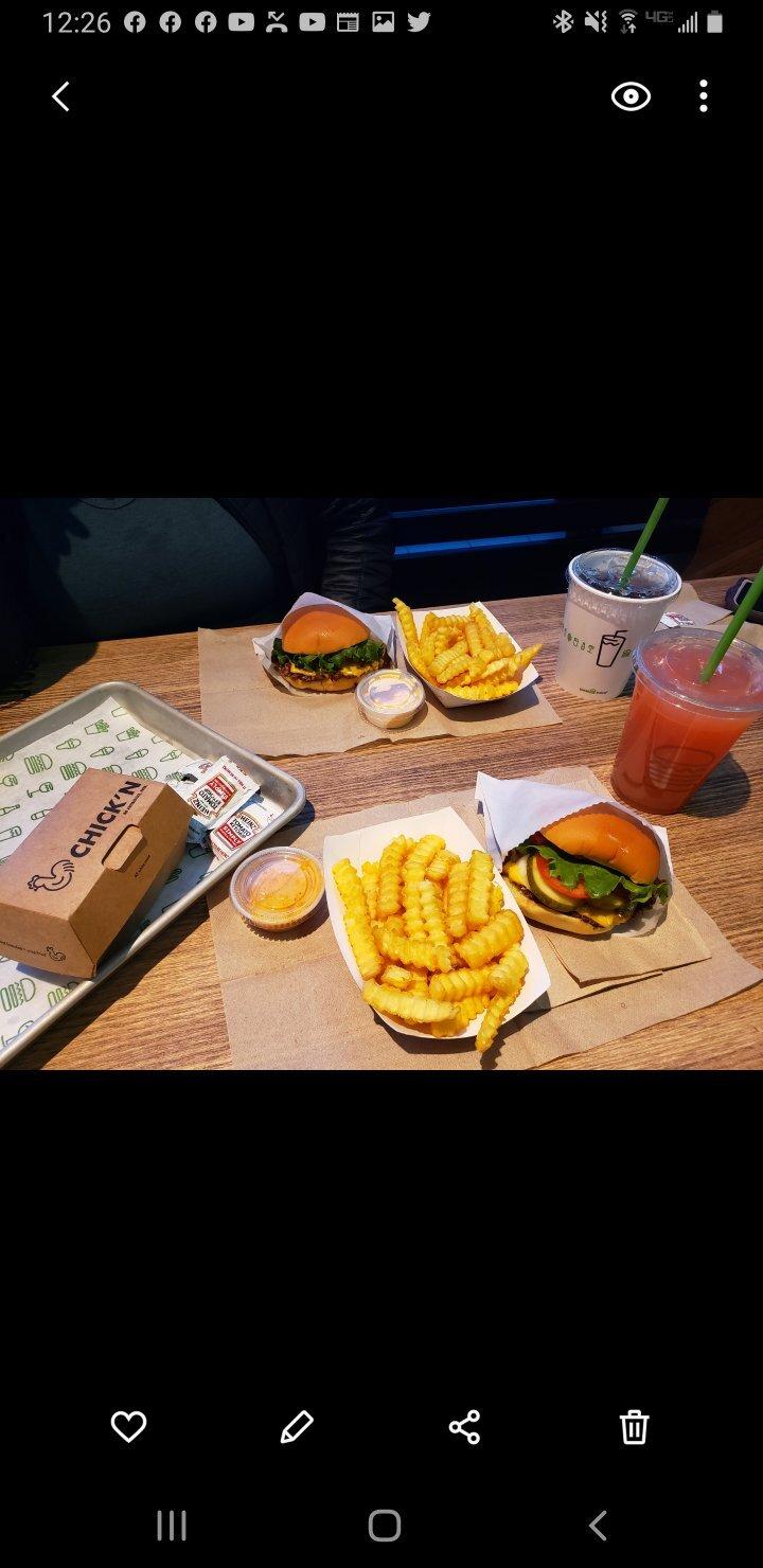 Shake Shack Cherry Hill