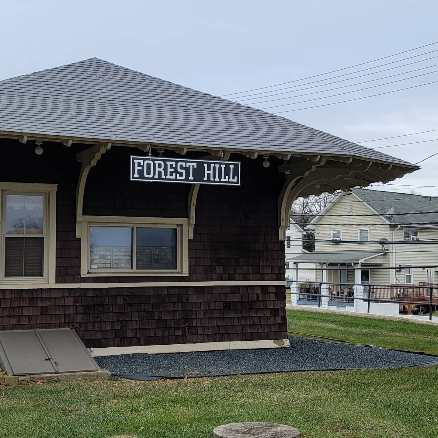 Forest Hill Station Train Shop