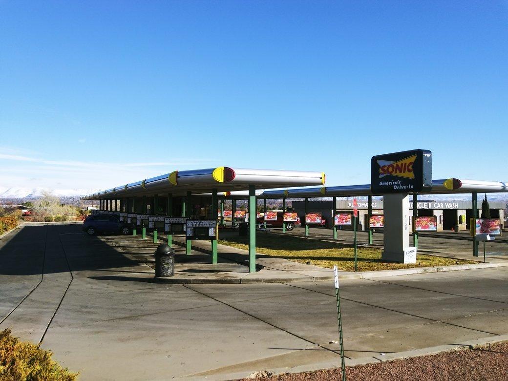 SONIC Drive-in