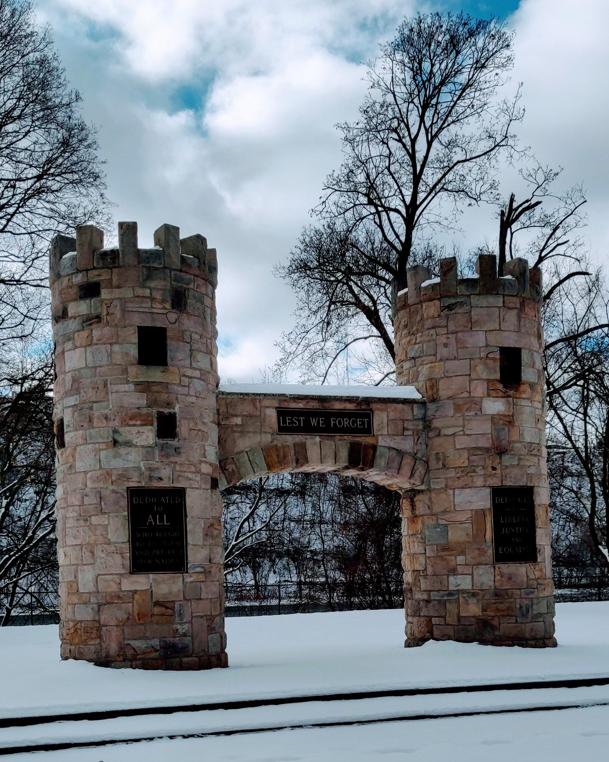 Tarentum Riverview Memorial Park