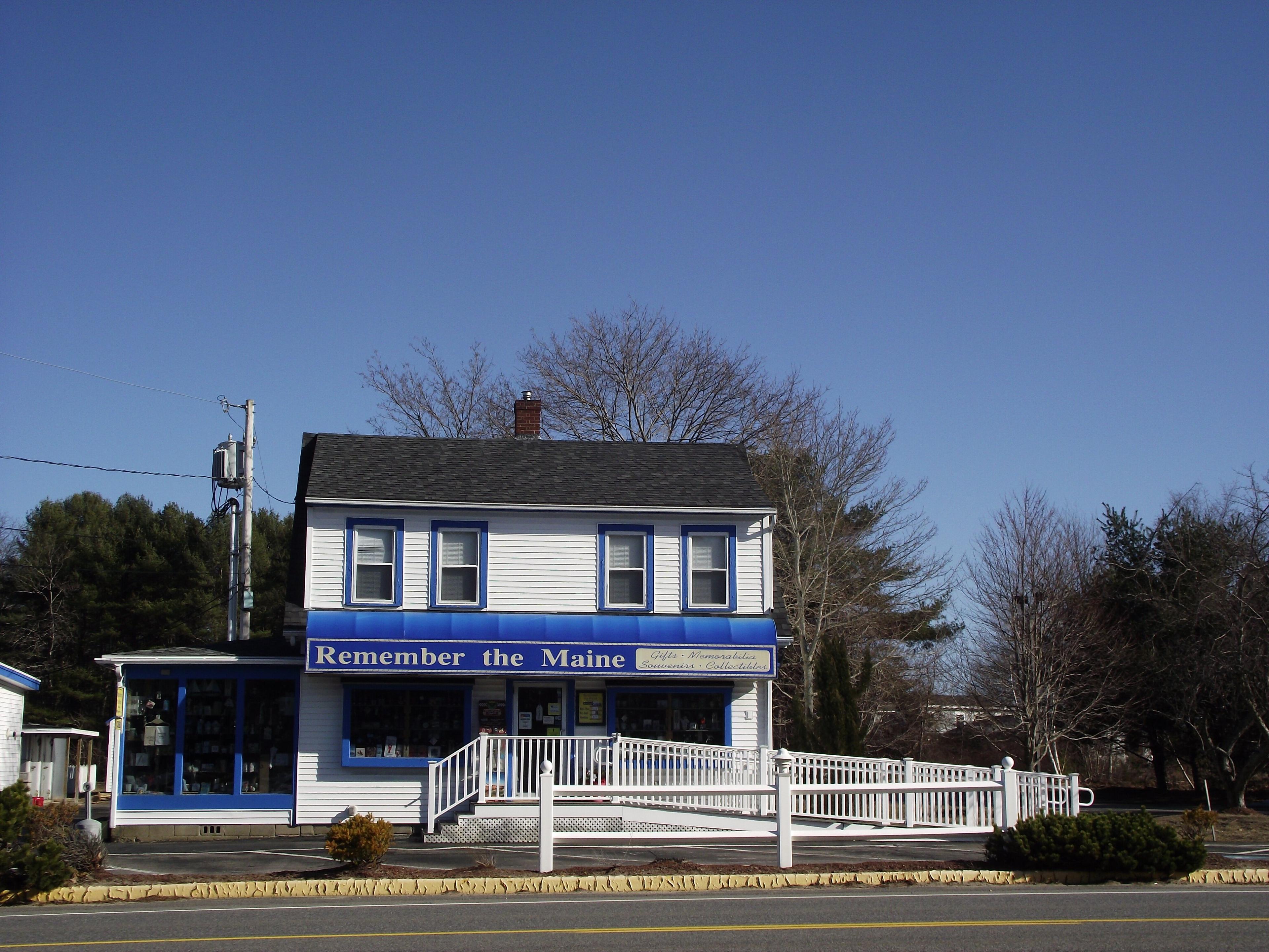 Remember the Maine Gift Shop