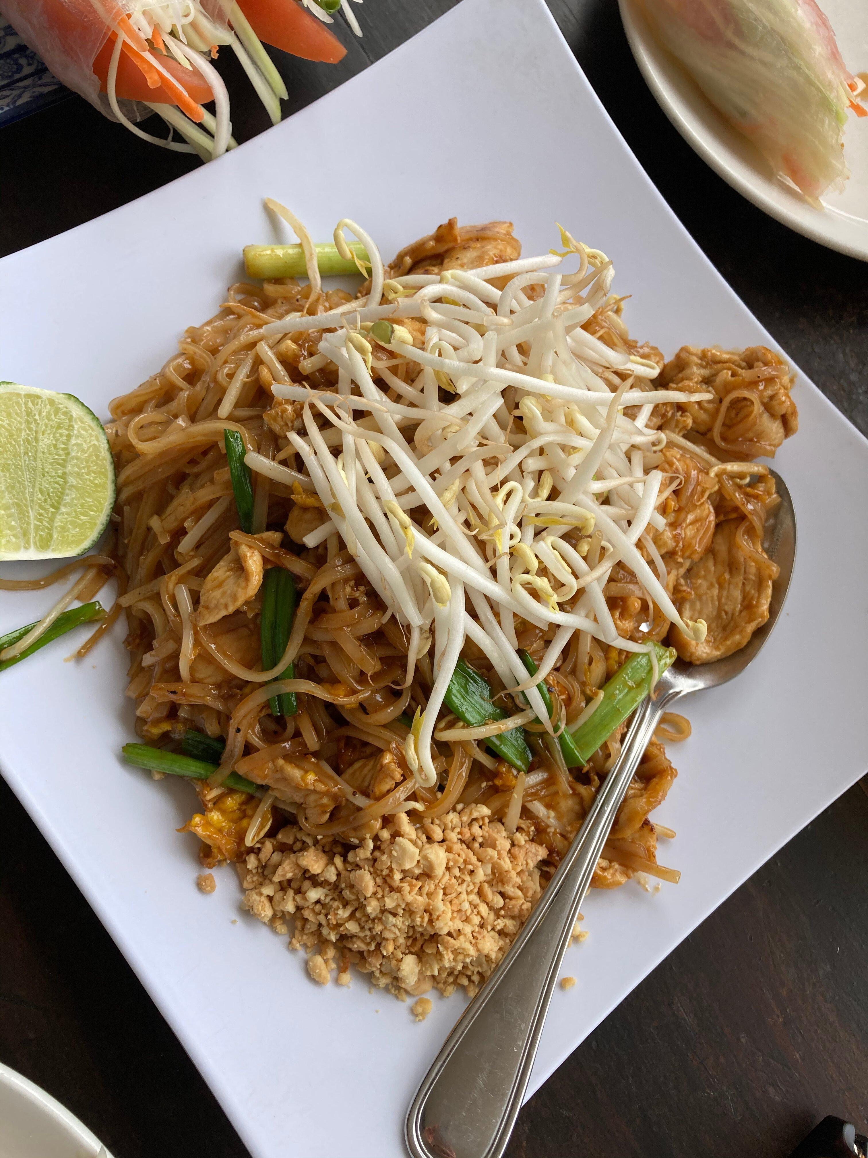 Hunsa Thai Kitchen