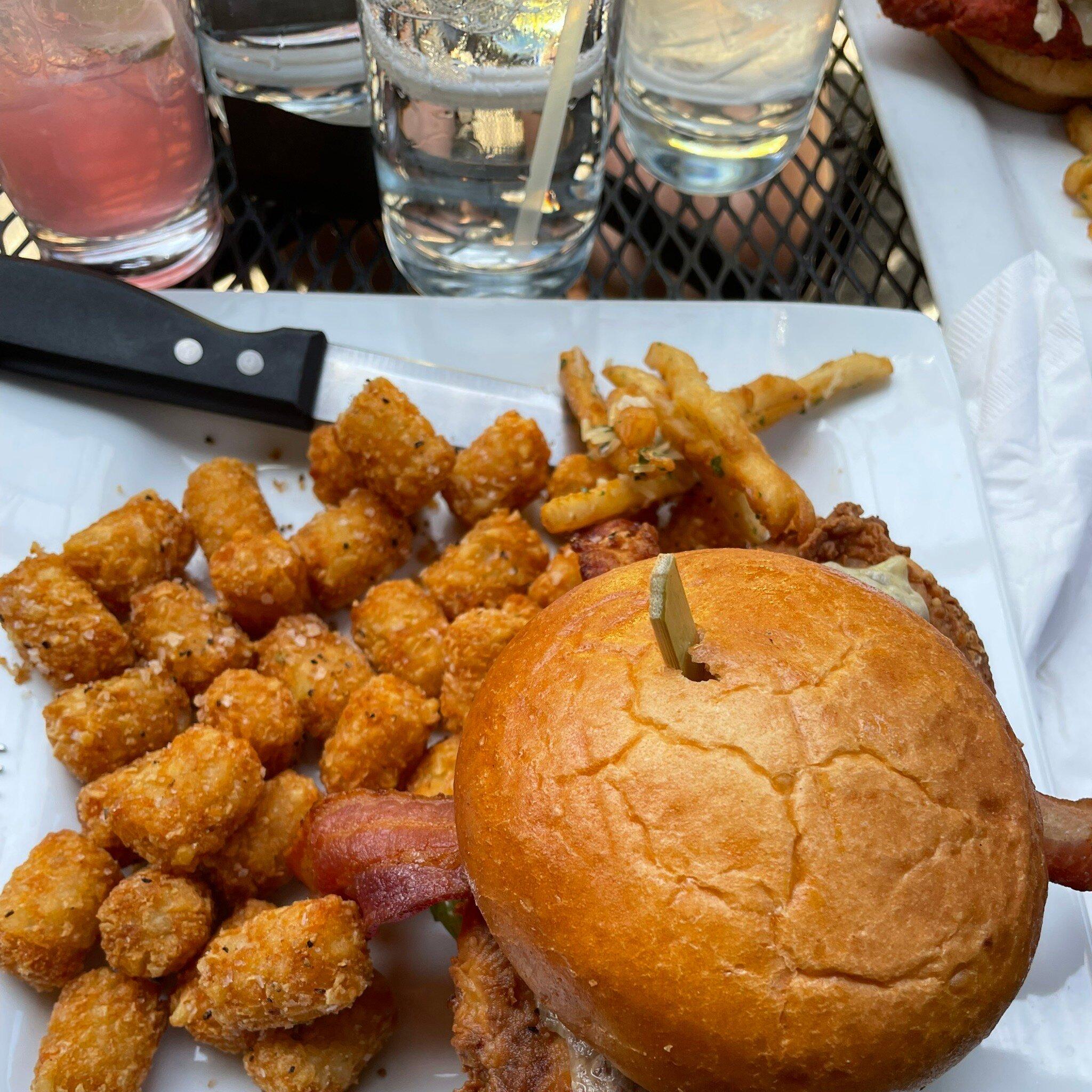 Twisted Pig Bar and Grill