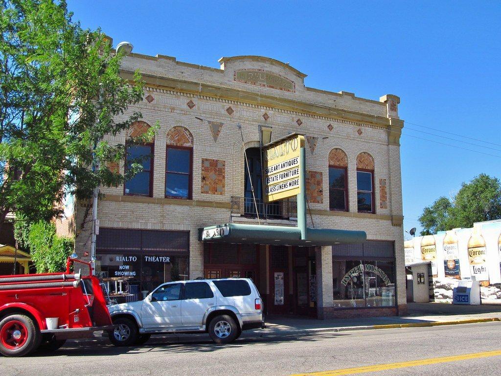 Rialto Theater