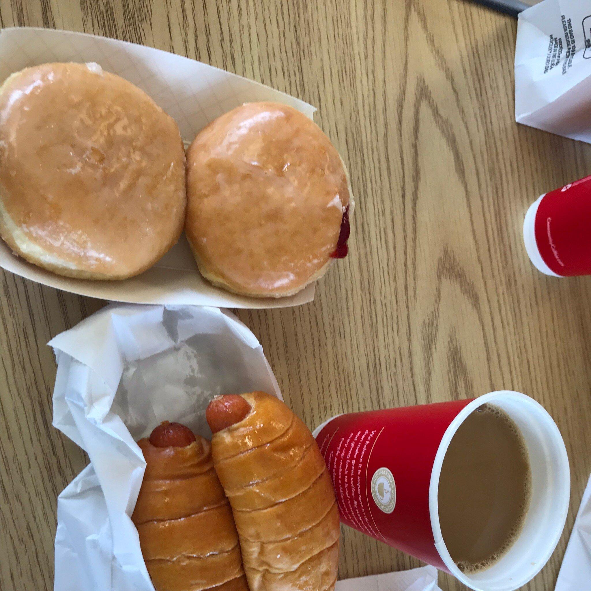 Town Donuts And Breakfast