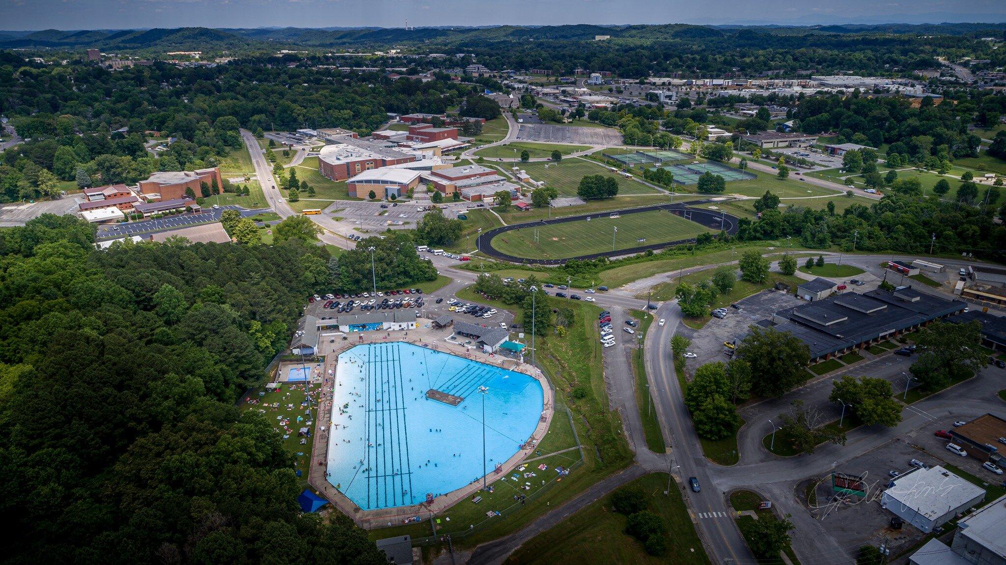 Oak Ridge Outdoor Swim Pool