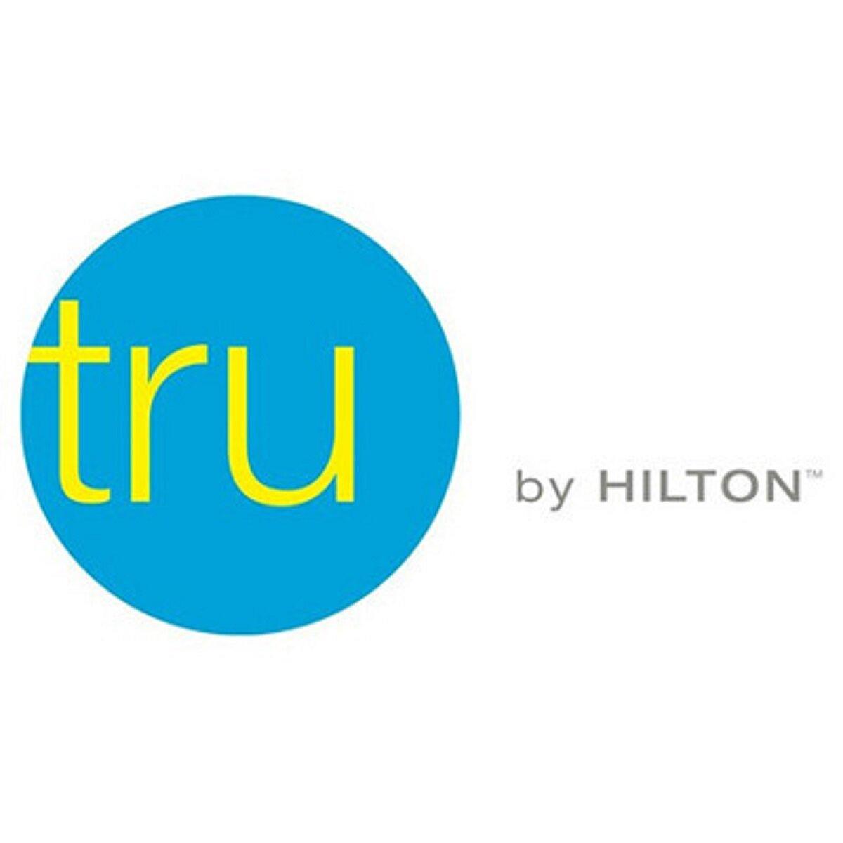 Tru by Hilton Clarksville