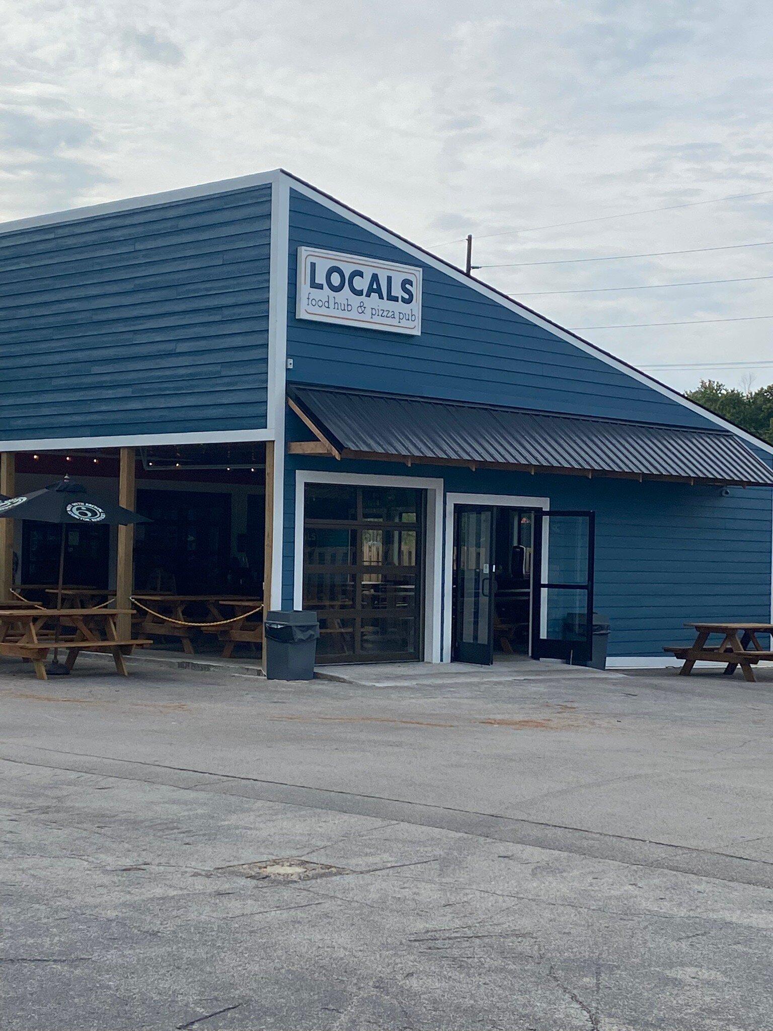 Locals Food Hub & Pizza Pub