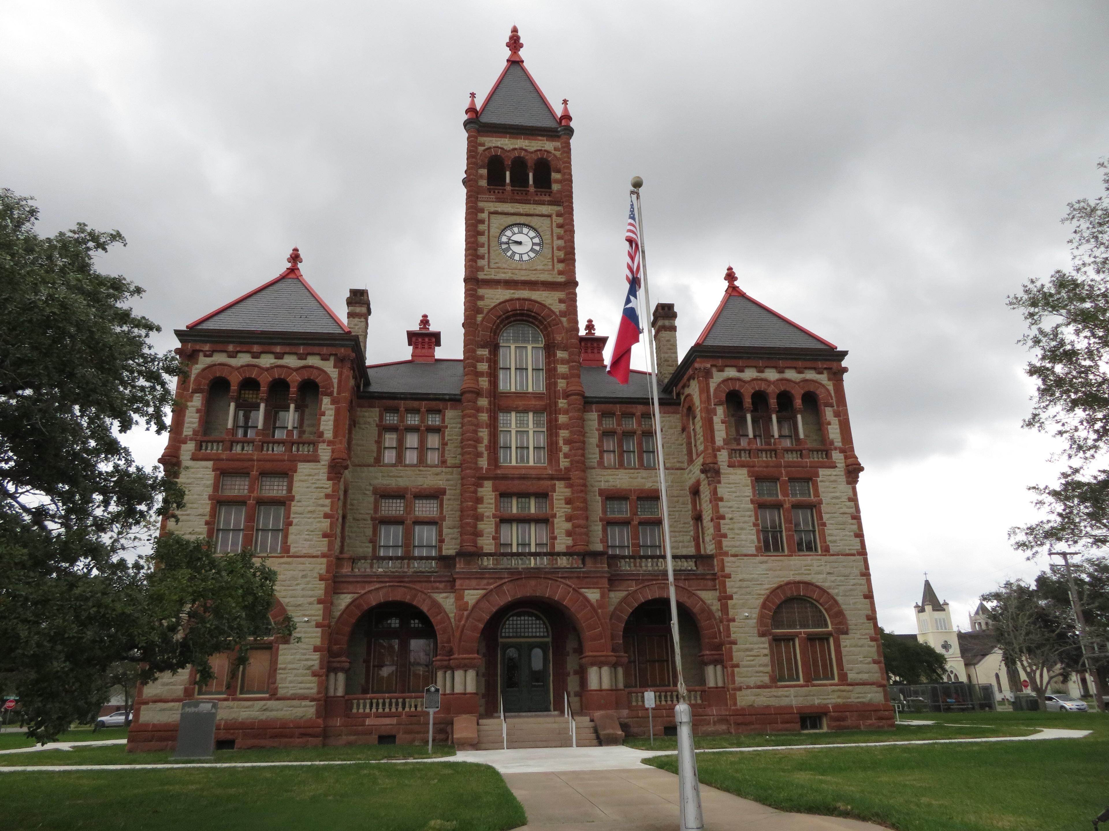 Dewitt County Courthouse