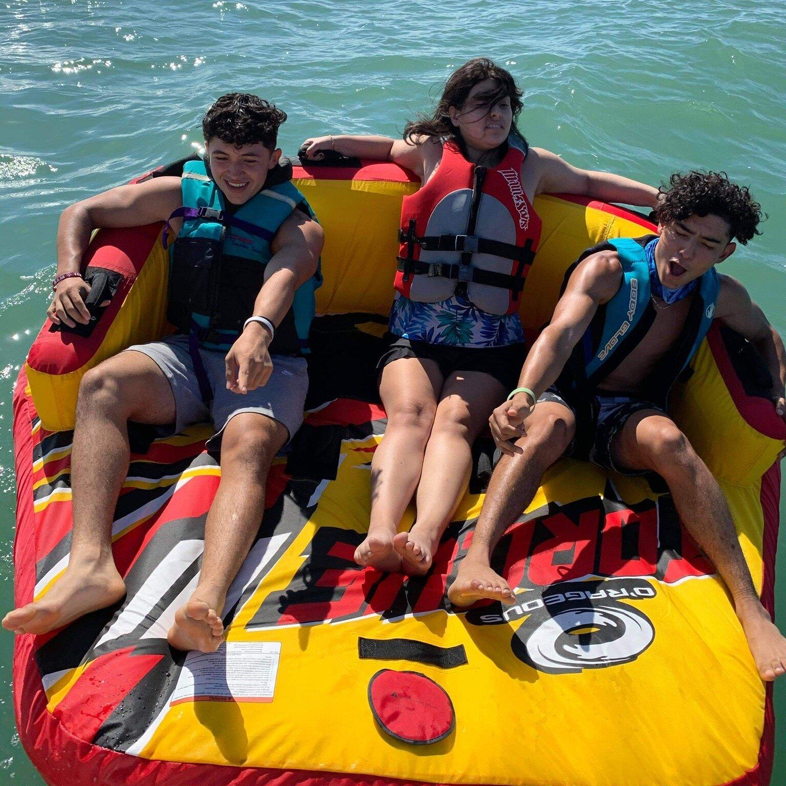 SPI Pontoon Boat Charters