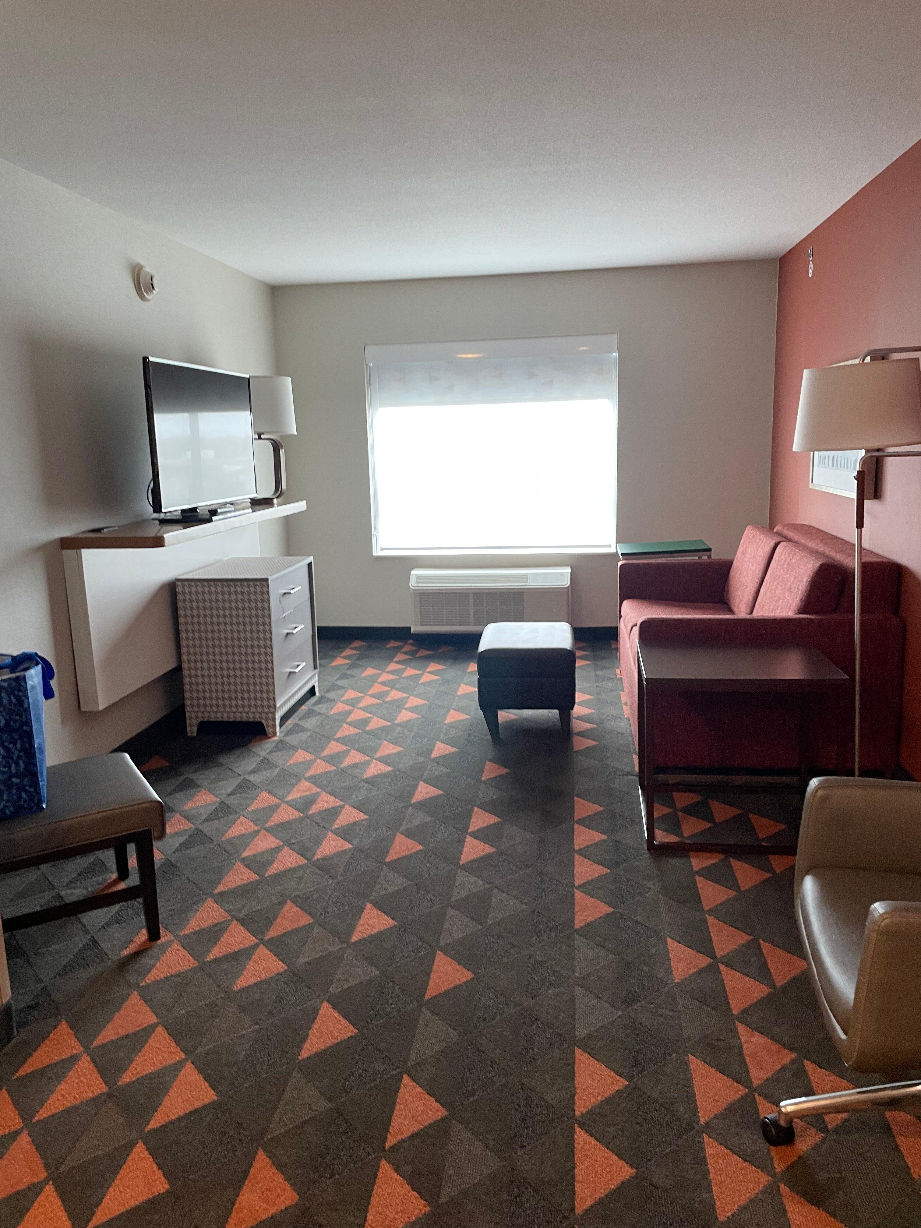 Candlewood Suites Perrysburg, an IHG Hotel