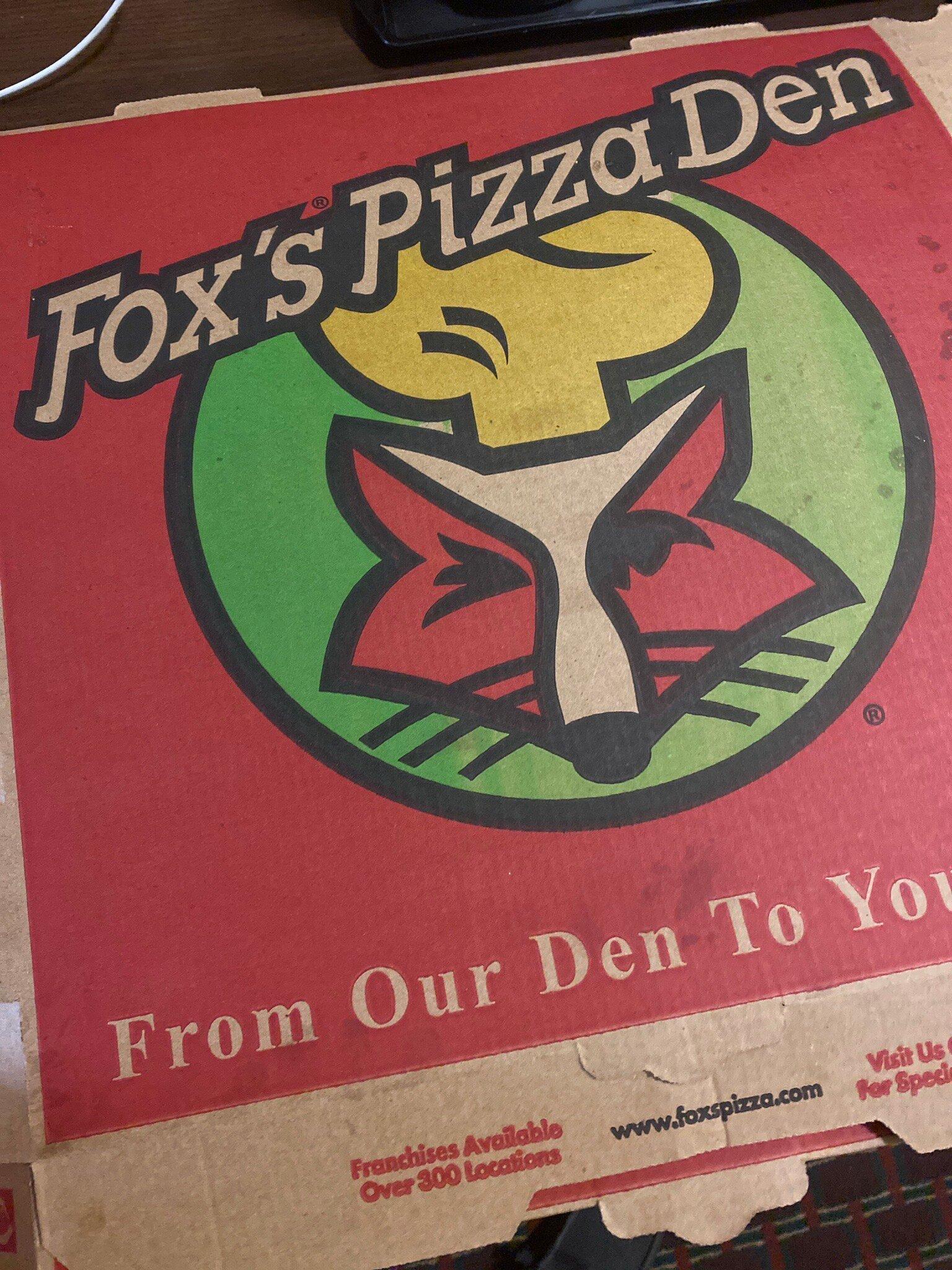 Fox's Pizza Den