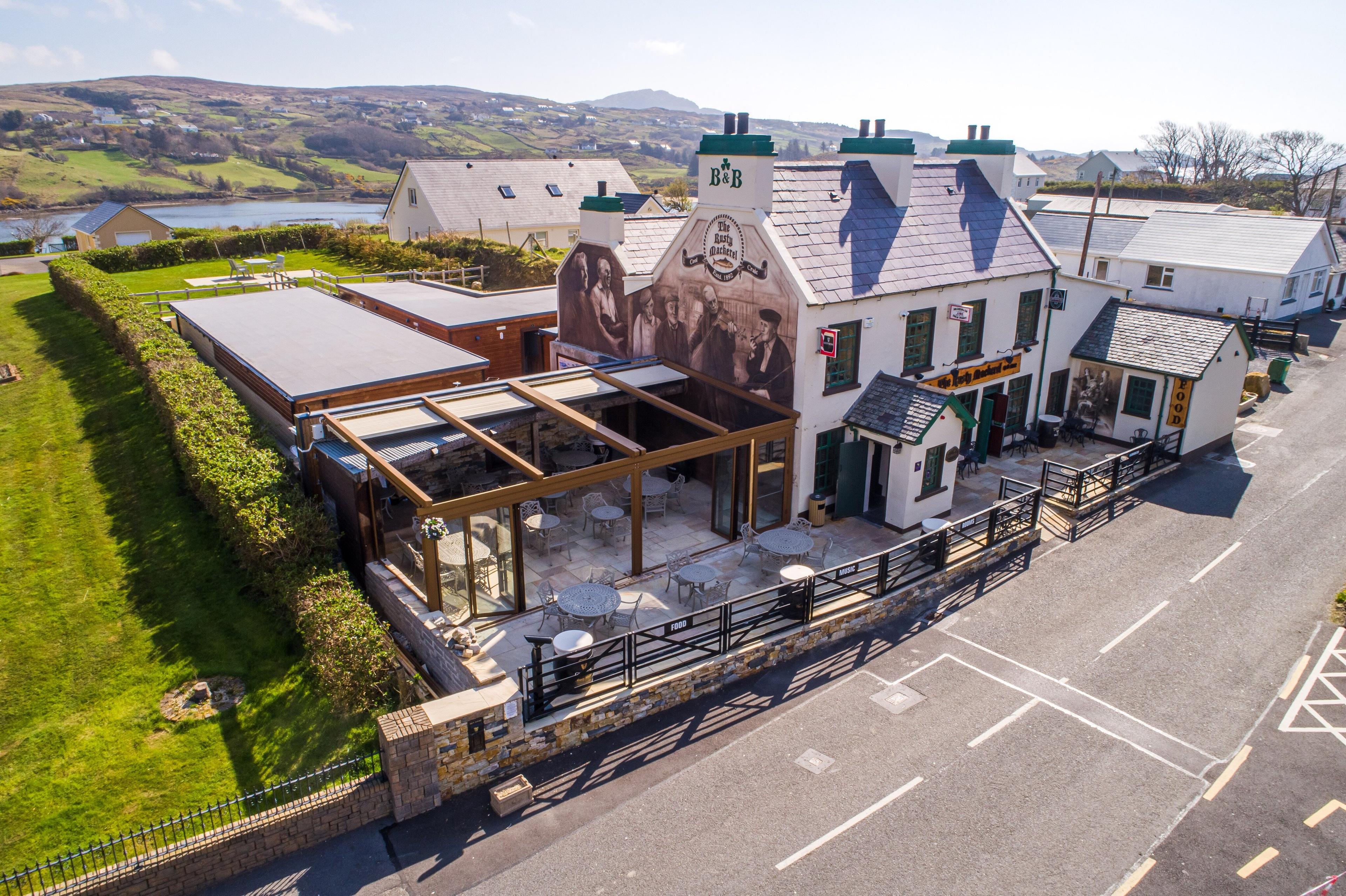 The Rusty Mackerel Bar Restaurant Accommodation