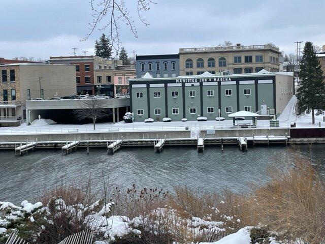 Manistee Inn & Marina