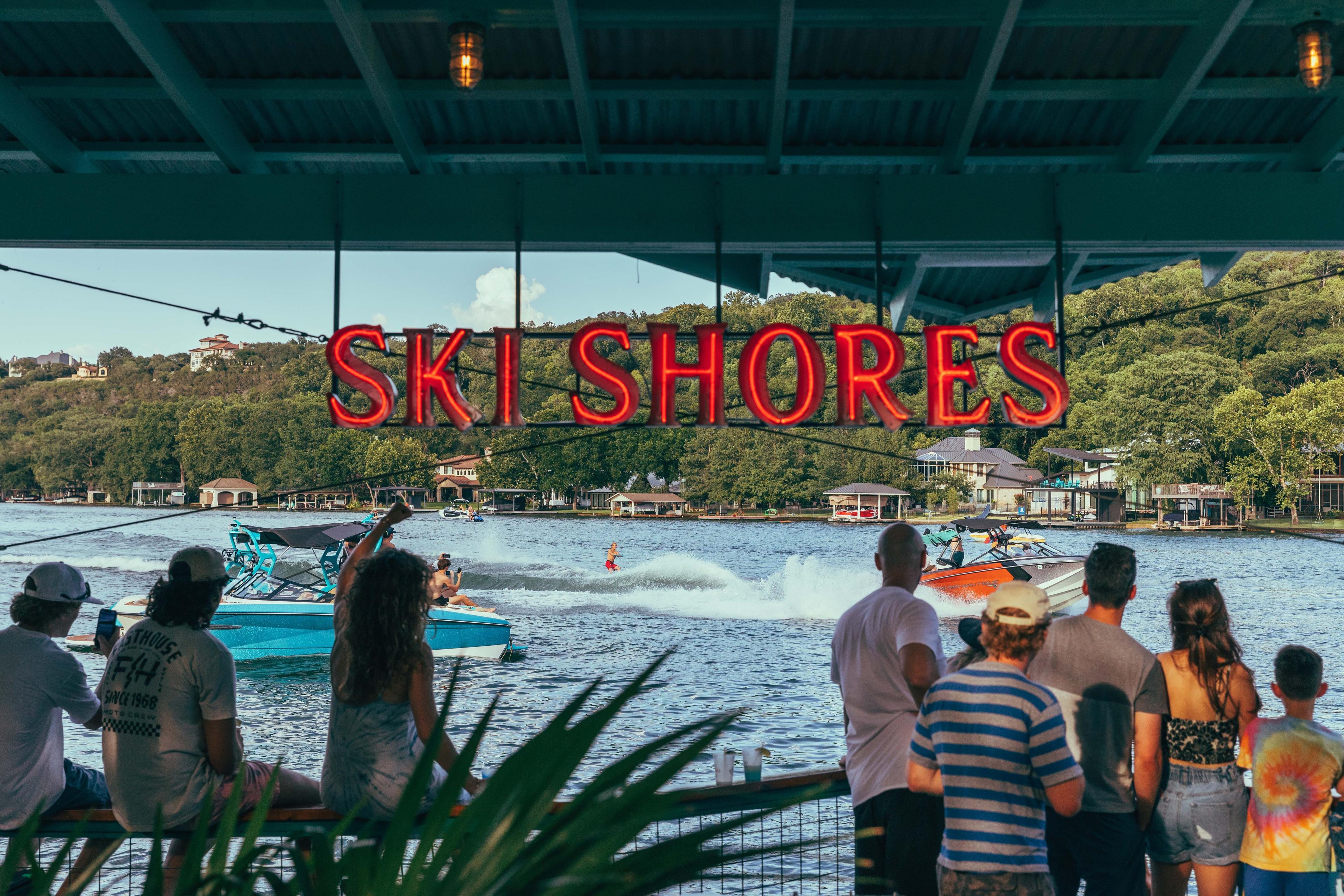 Ski Shores Cafe